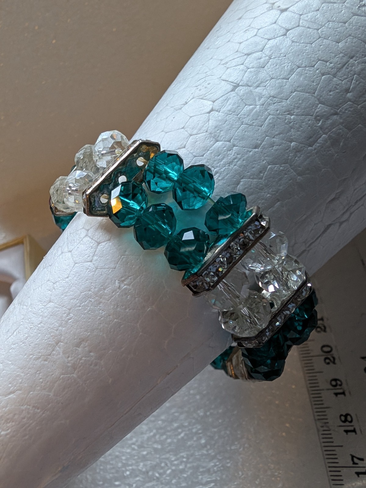 Vintage Green & Clear Beaded + Silver Crystal Spacers Elasticated Bracelet 30g