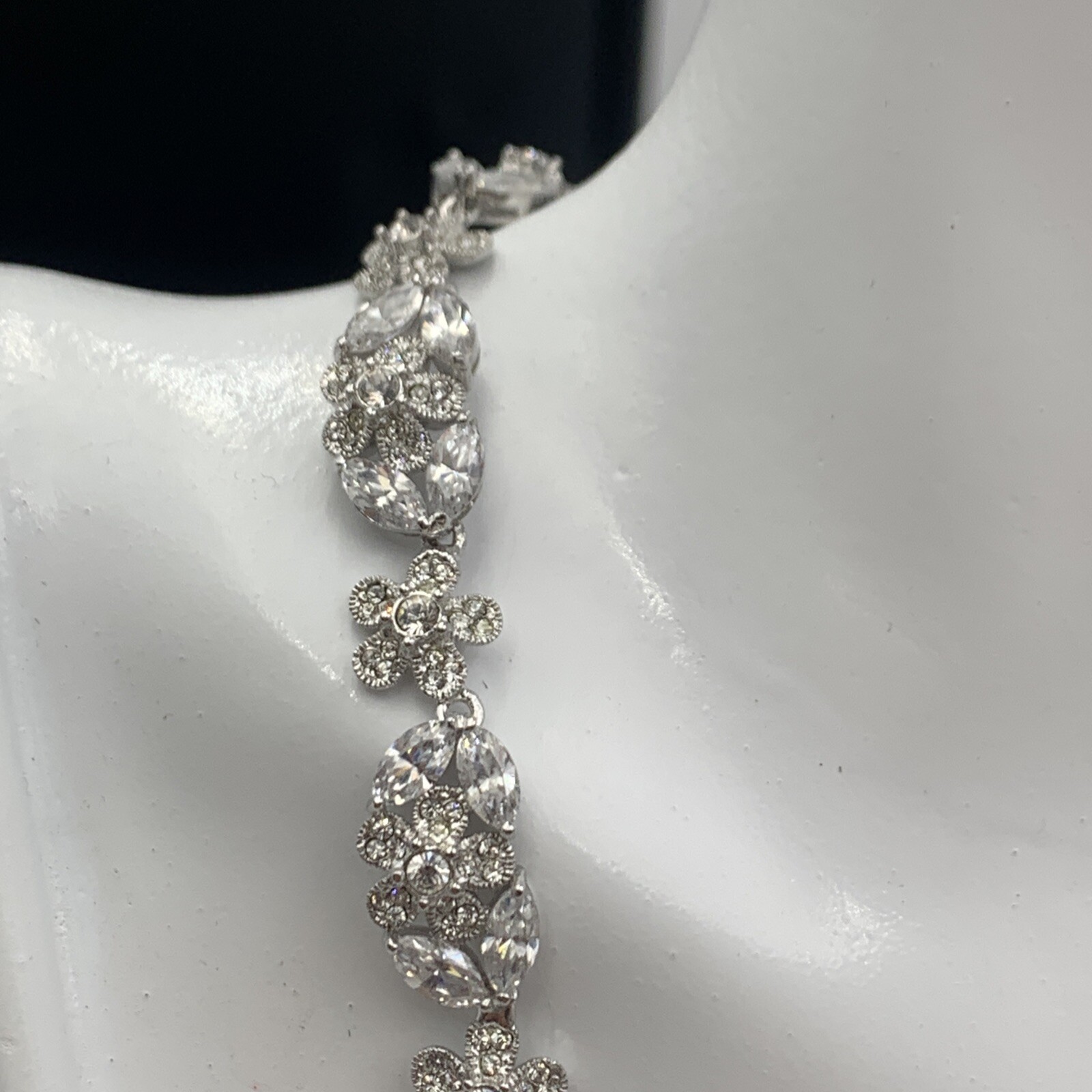 Nadri Pave Crystal ENGLISH GARDEN FLORAL Necklace & Floral Cluster Clip Earrings