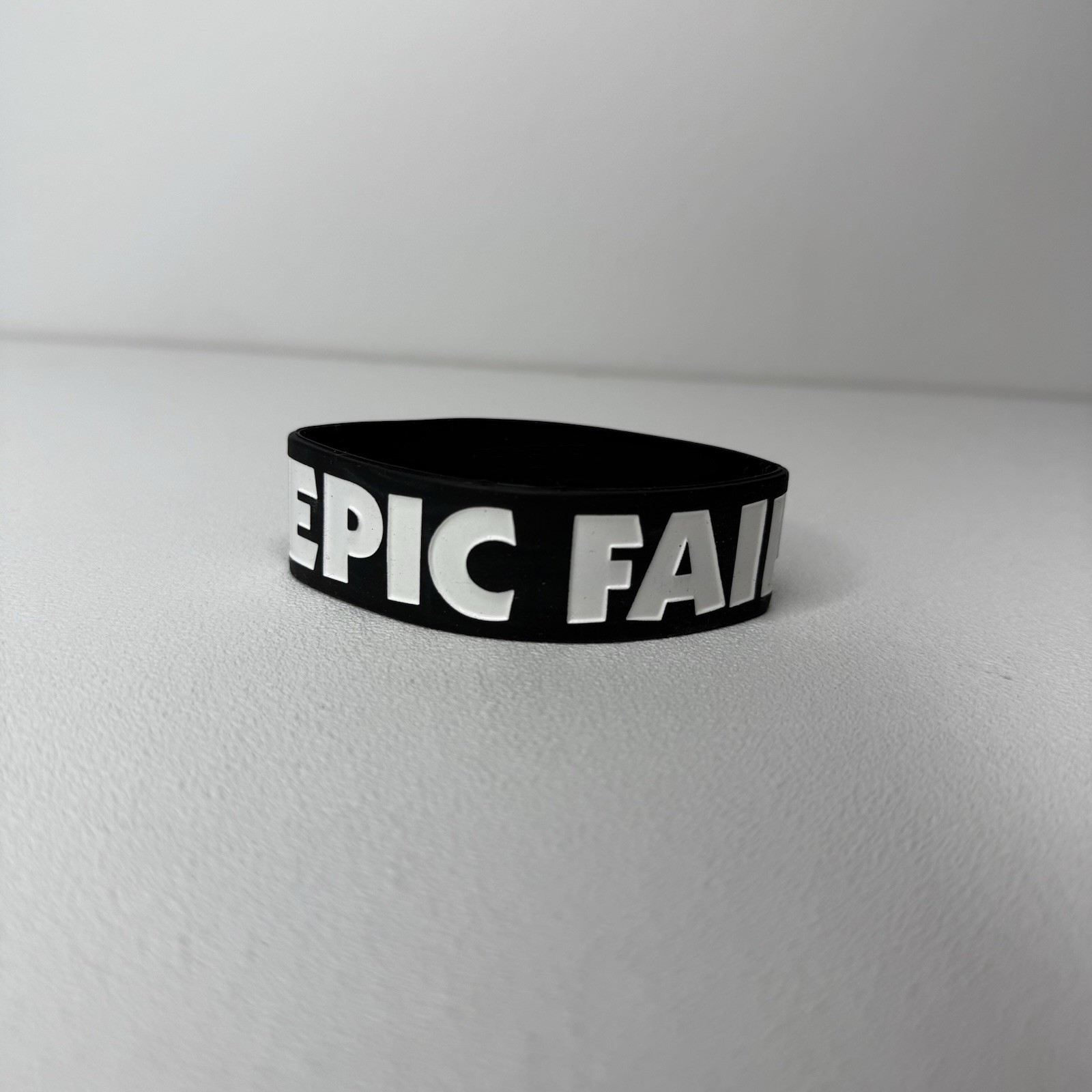 Radbandz EPIC FAIL Hot Topic Silicone Wristband Bracelet Black White Size Large