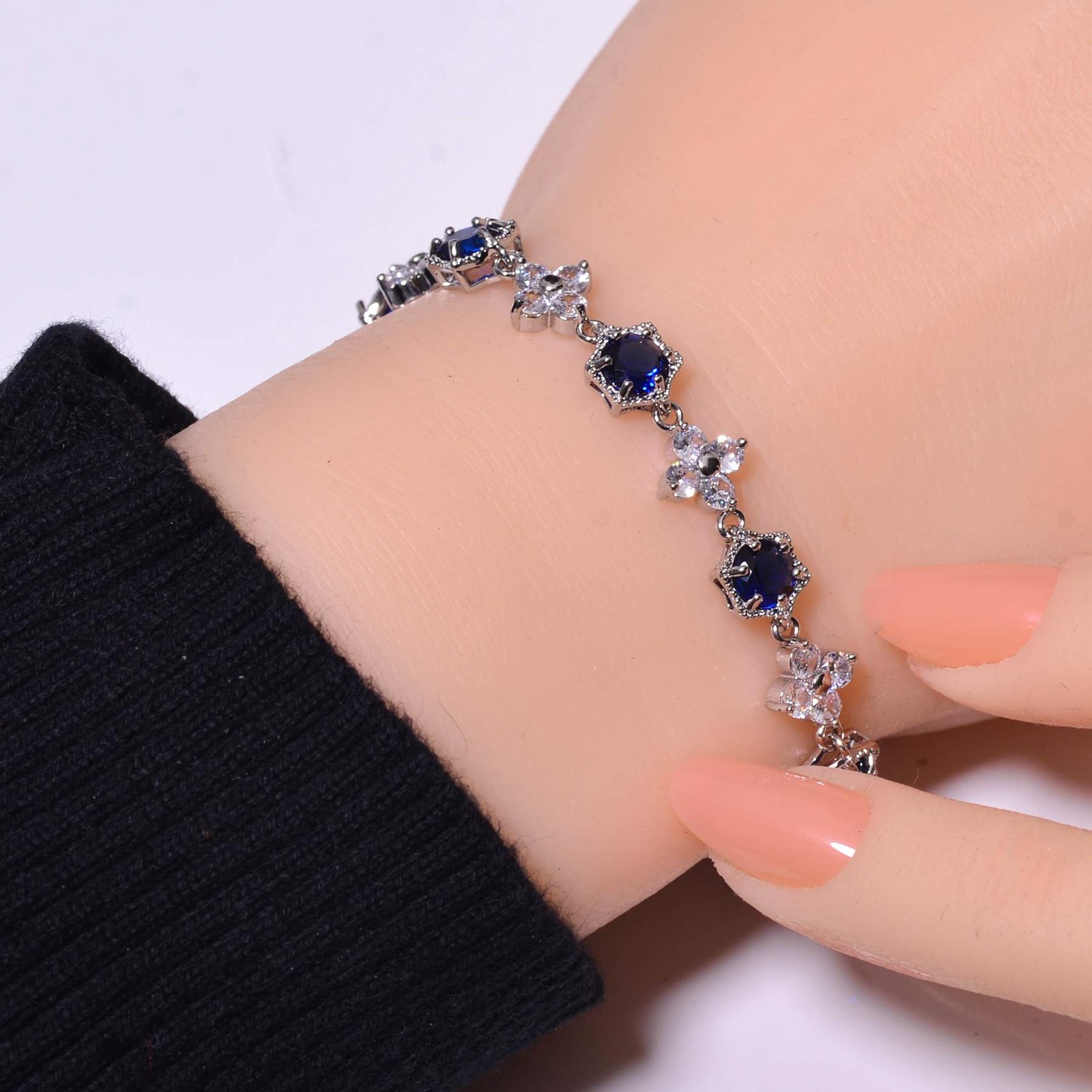Blue Sapphire & CZ – Simulated 925 Sterling Silver Tennis Bracelet 8.99″ B53