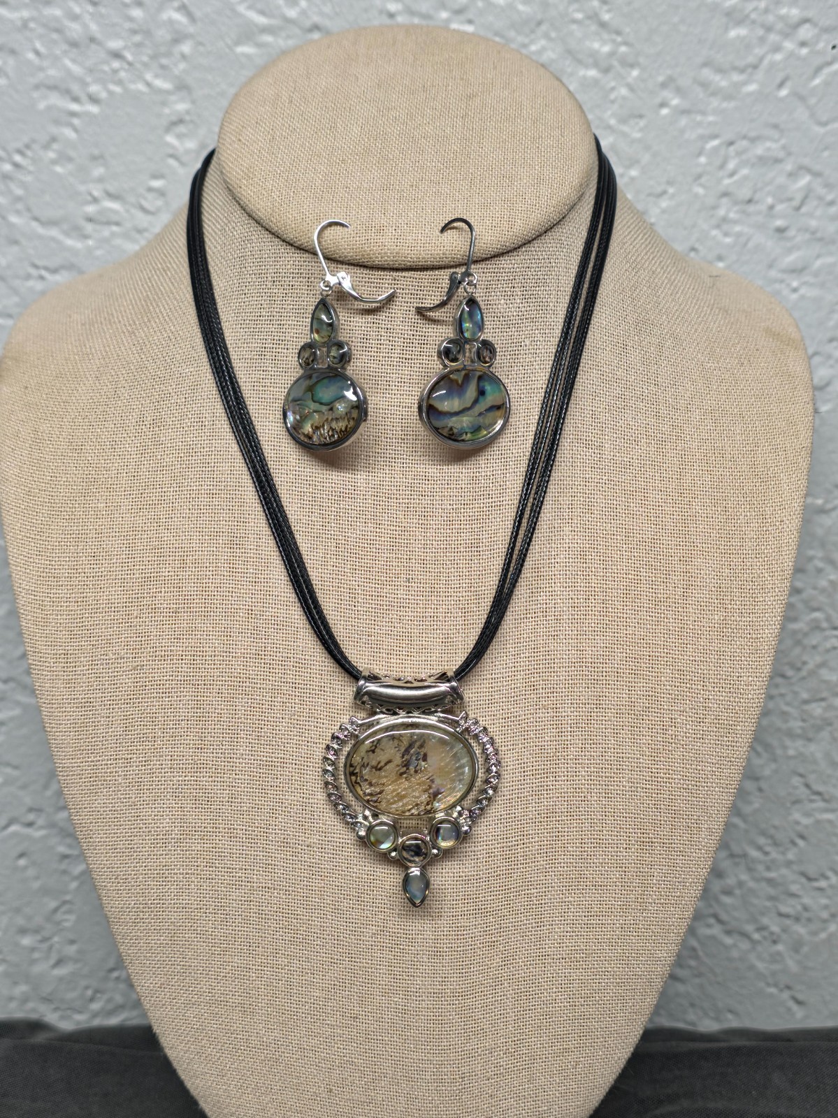 Artisan Abalone Shell Necklace Earring Set Multi Cord Silver Tone Ornate 16-18″