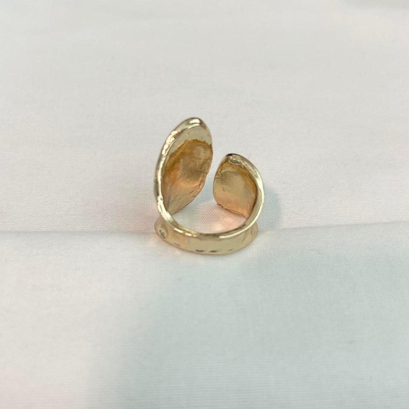 Vintage Inspired Luxurious Gold Ring