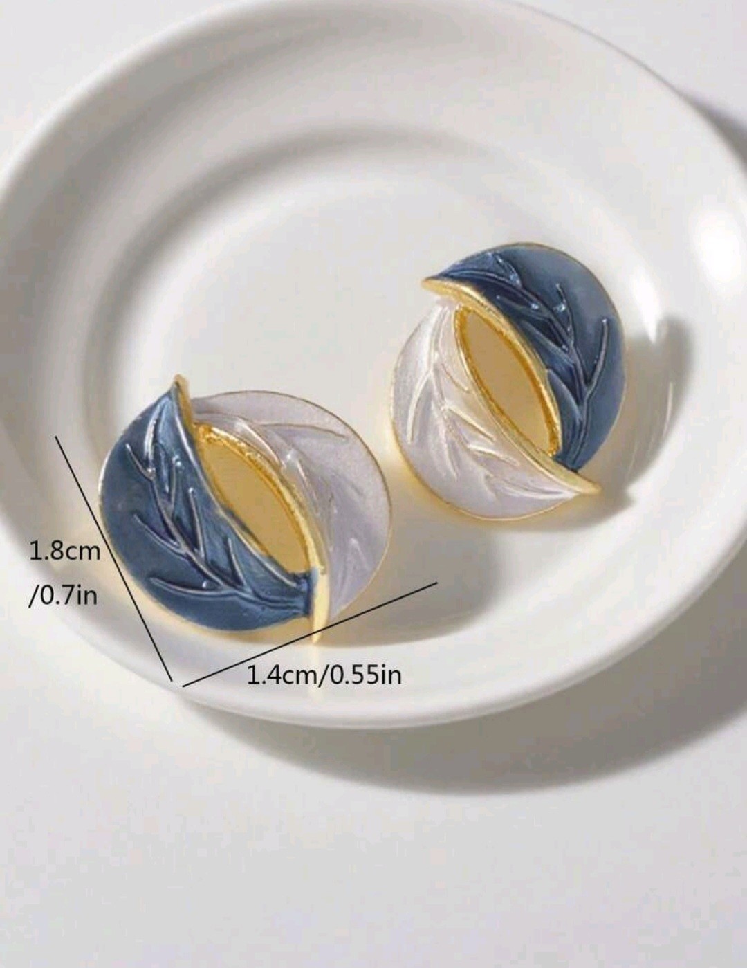 Gray Blue Leaf Vintage Style Stud Earrings Minimalist Chic Women Fashion New