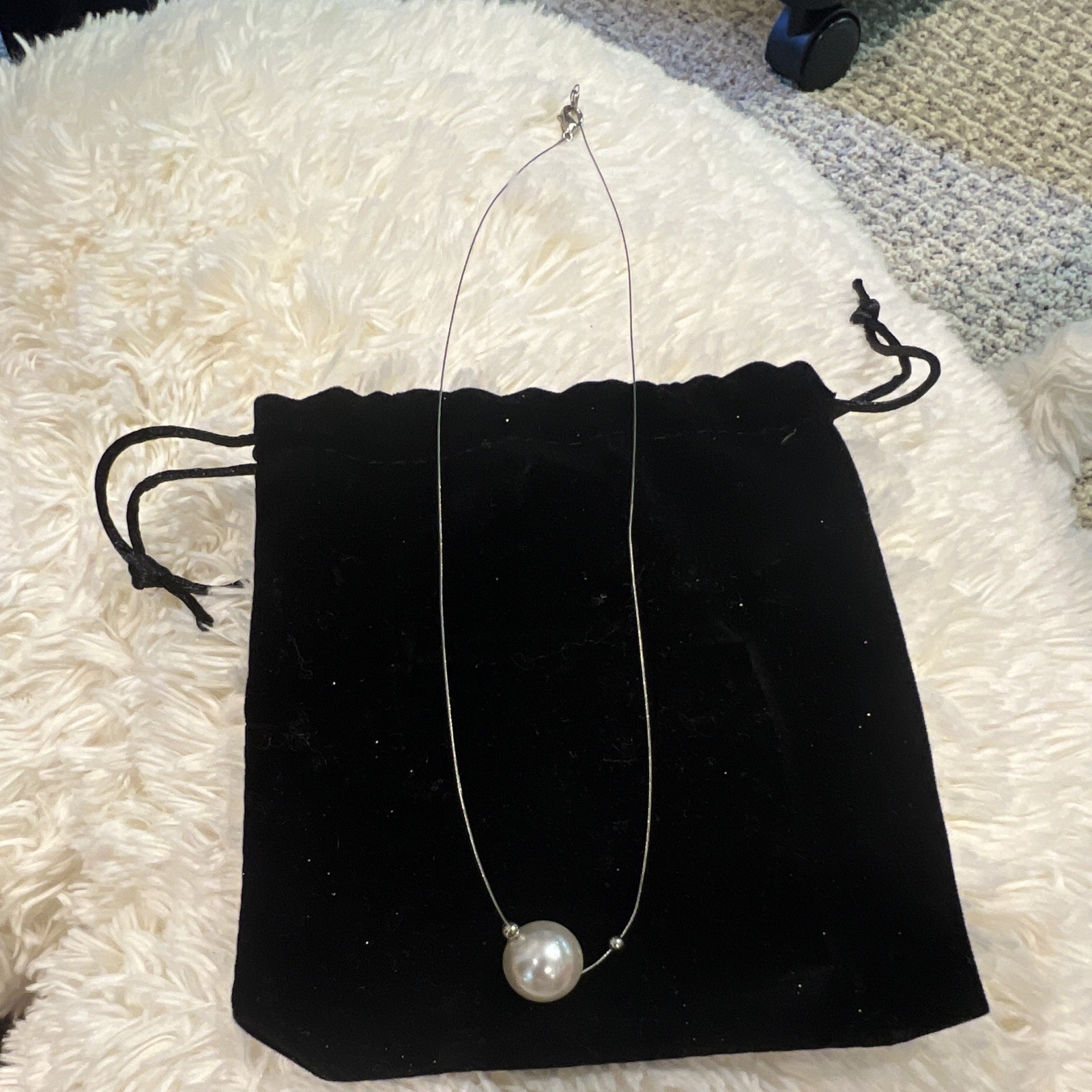 Imitation Pearl Pendant Necklace Silver Tone Snake Chain Spring Ring Closure