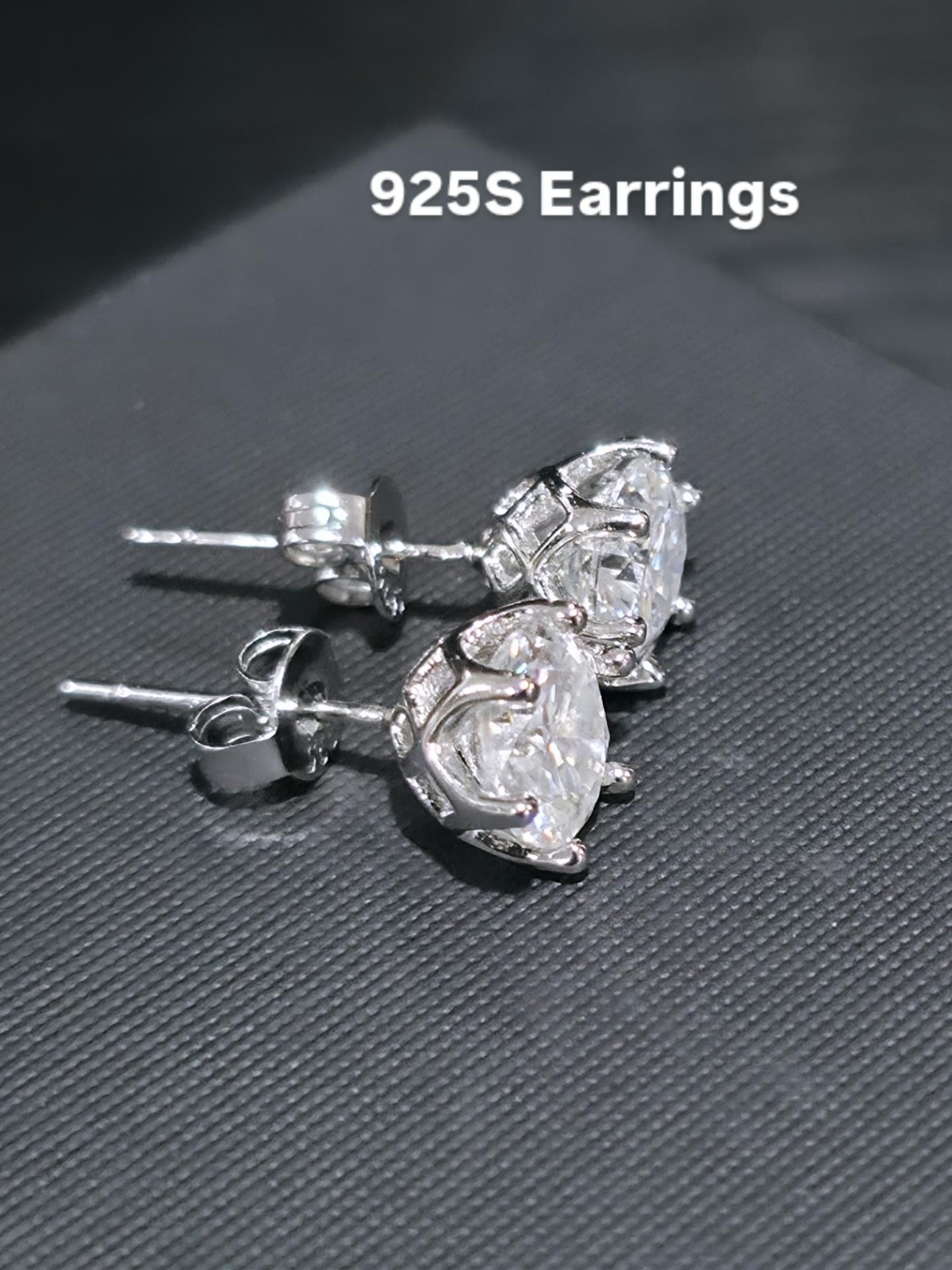 Moissanite 1ct vvs1 6.5mm Diamond Alternative 925s Sterling Silver Earrings