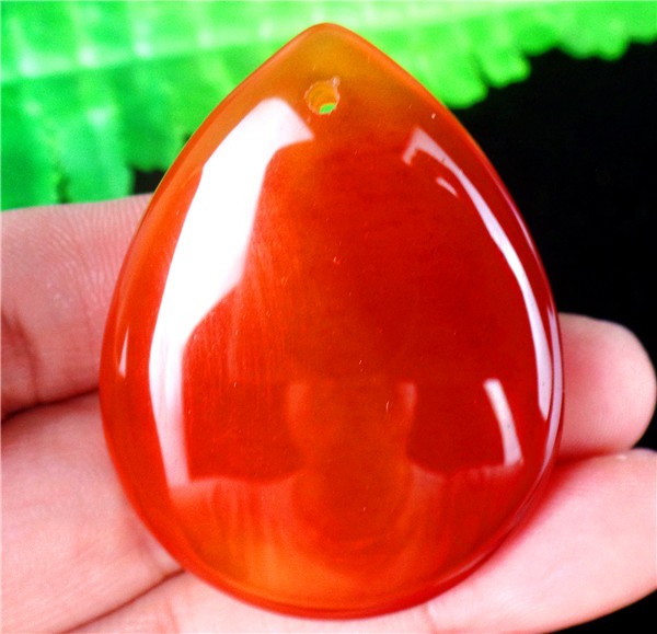 45x35x8mm Red Agate Teardrop Palm Stone Single-sided concave Pendant AD68959