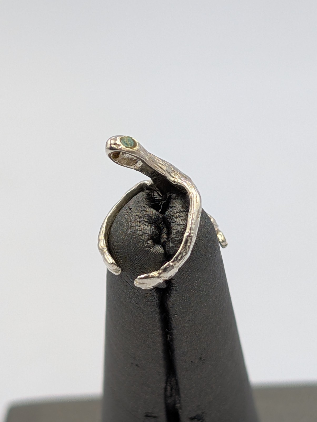 Sterling Silver Blue Crystal Eyed Lizard Gecko 925 Right Earring Ear Cuff – 1.5g