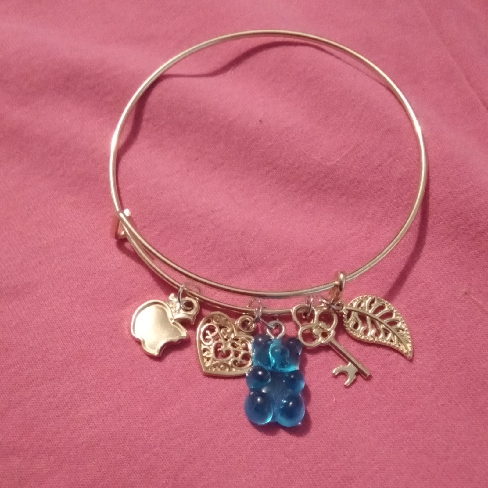 Silver Tone Wire Charm Bangle Bracelet Adjustable Slide Blue Bear Heart Love