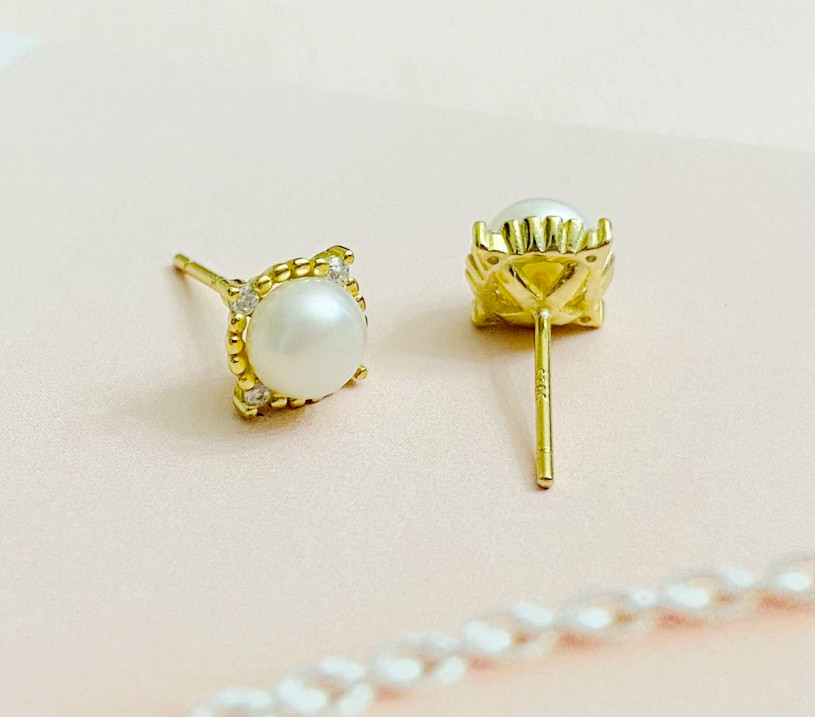 S925 Sterling Silver Gold Tone CZ Beaded Halo White Pearl Stud Earrings