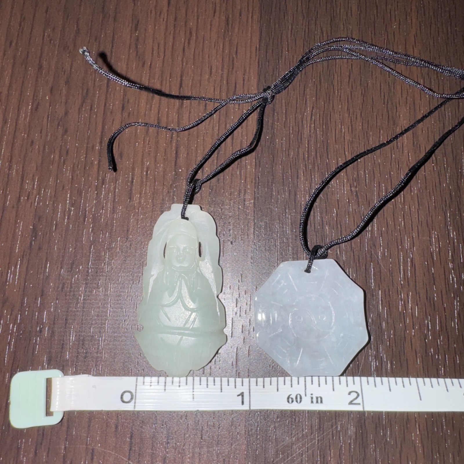 11pc Emerald Green Jadeite Jade pendant donut heart imported from Asia as-is
