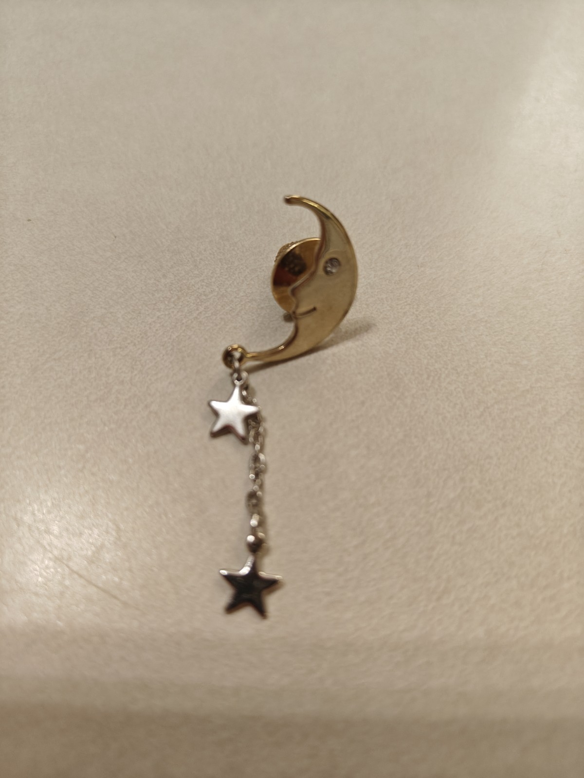 Avon Vintage Gold-tone Moon & Stars Dangle Pin, Celestial, Clutch Back