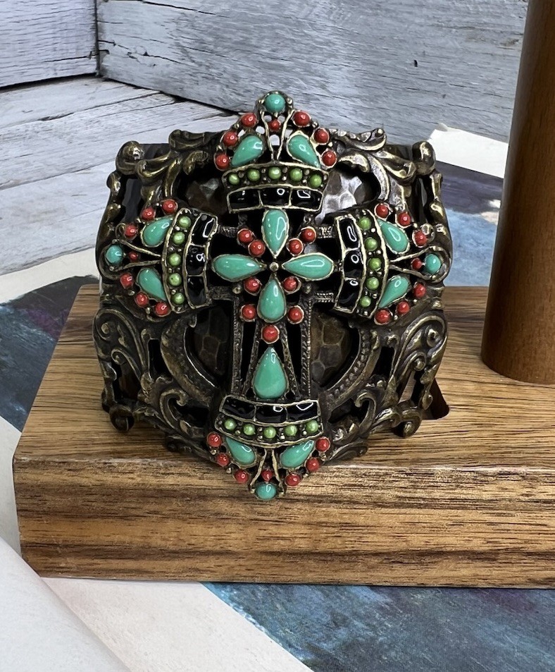 SWEET ROMANCE VINTAGE FAUX TURQUOISE CROSS WIDE CUFF BRACELET BOHO NOS 🩵