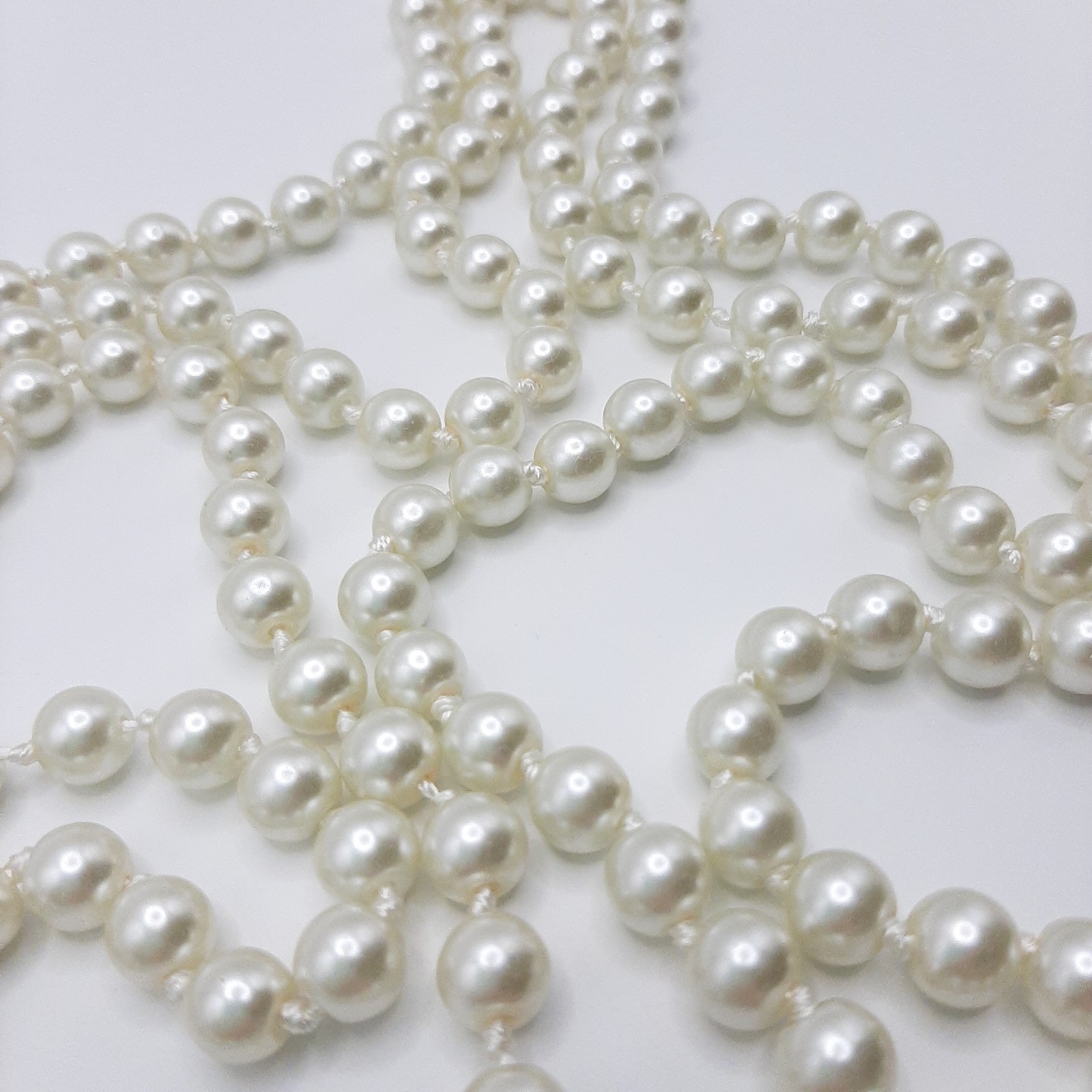 Vintage Silver White High Quality Glass Faux Pearl Single Strand Necklace 60″