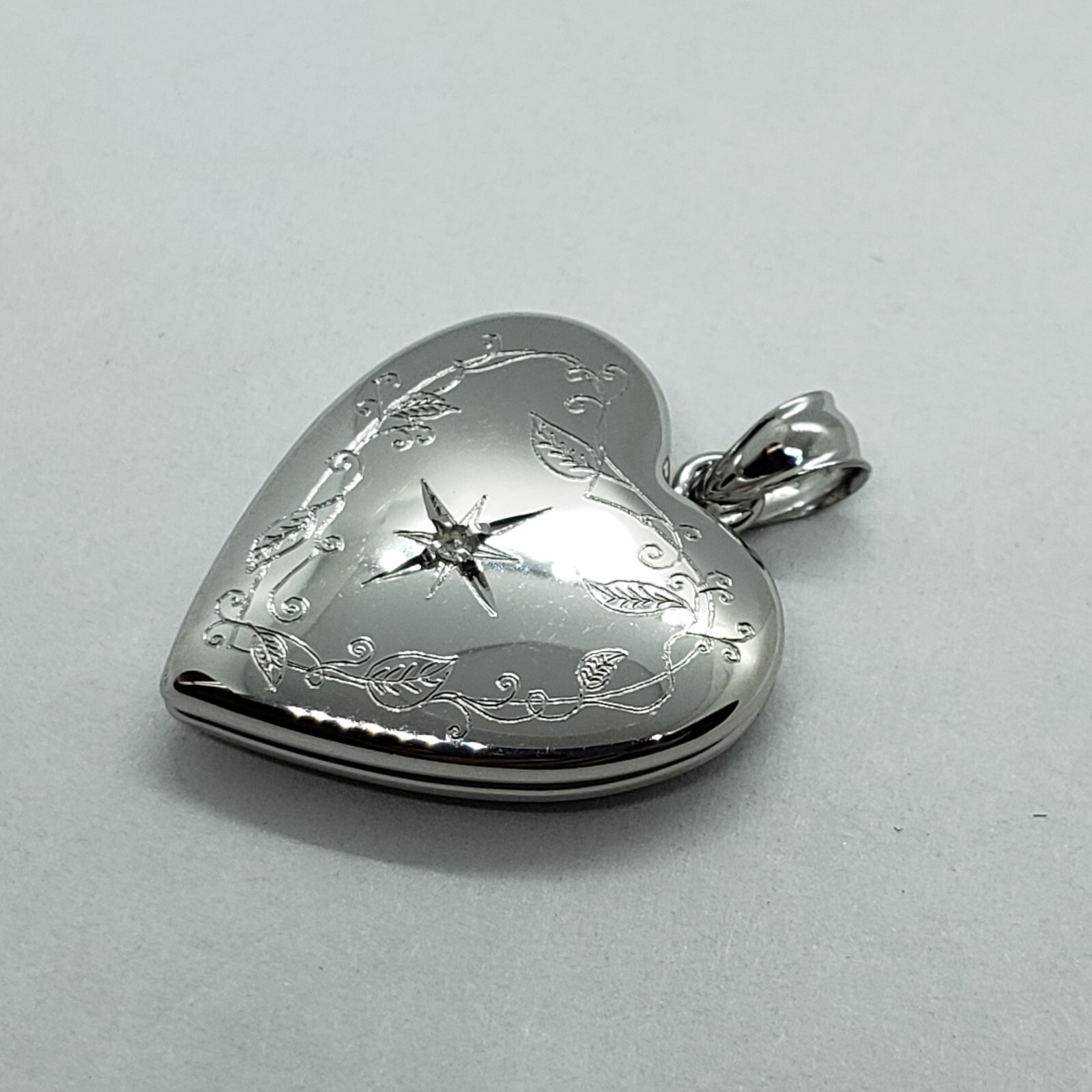 Sterling Silver Diamond Heart Locket for 2 Photo 3/4inch w/out Necklace 16-24″