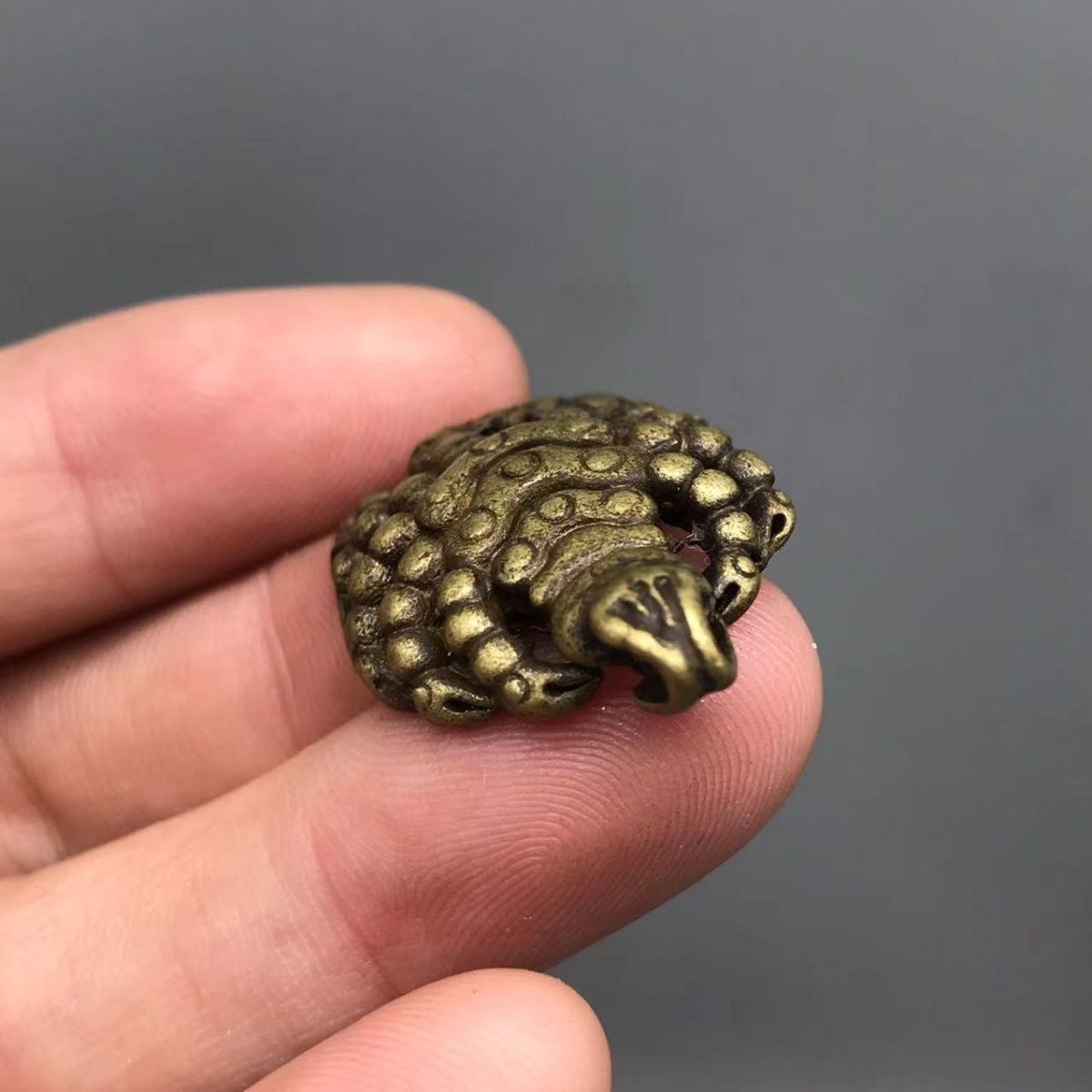 Brass Lotus Master Flame Nine-headed Iron Scorpion Tibetan Jewelry Hand-hammered