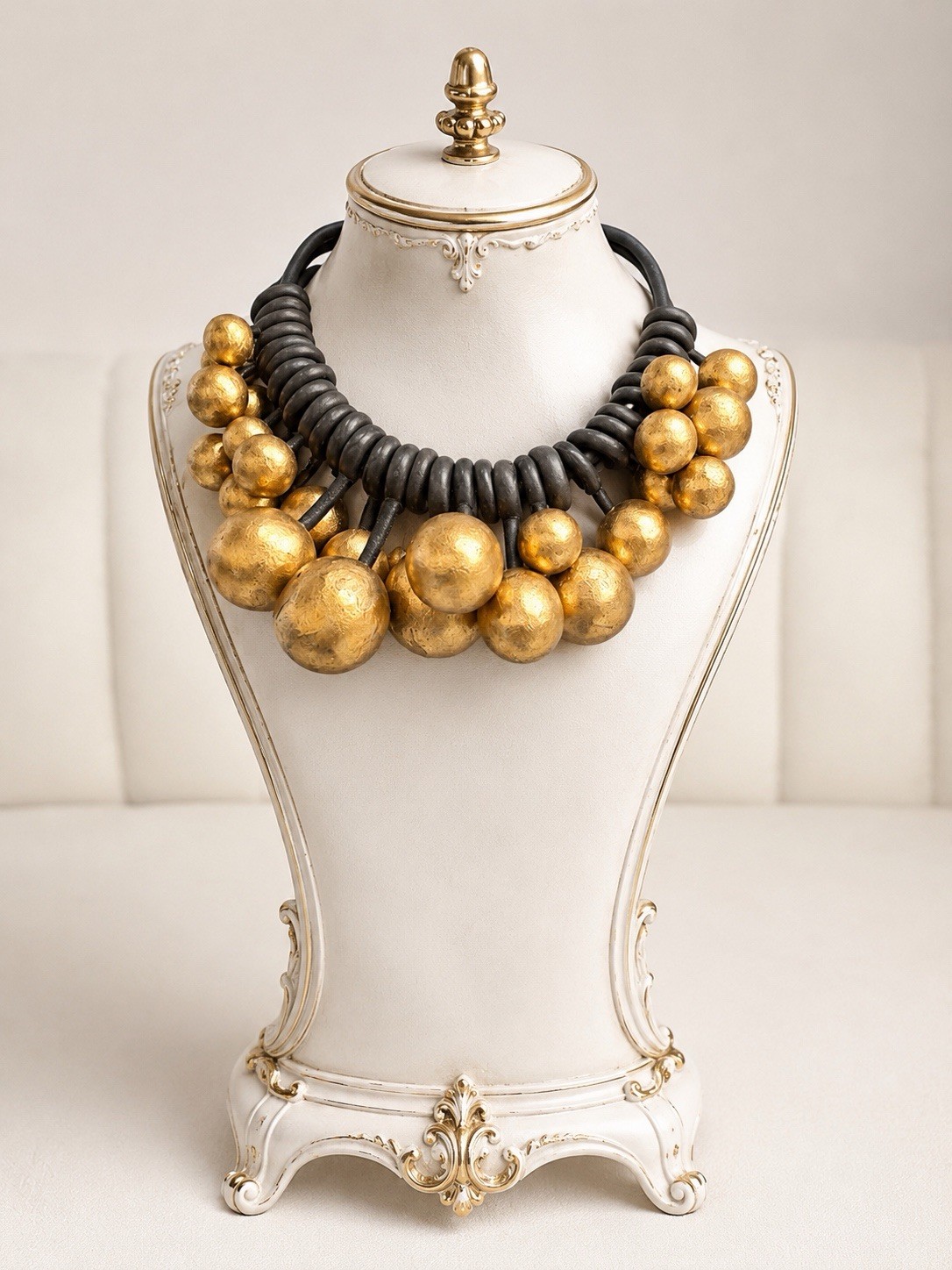 MONIES Limited Edition Statement Necklace