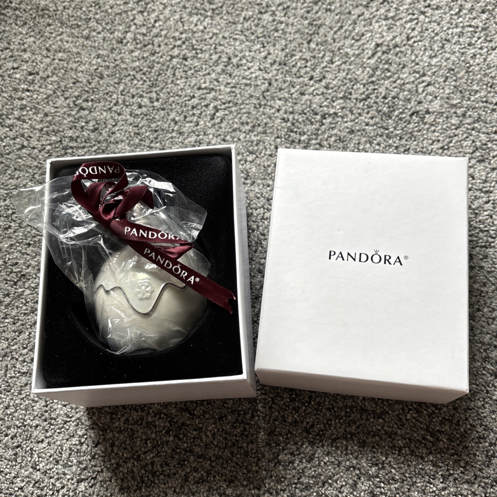 PANDORA Limited Edition 2018 Christmas Tree Porcelain Ornament