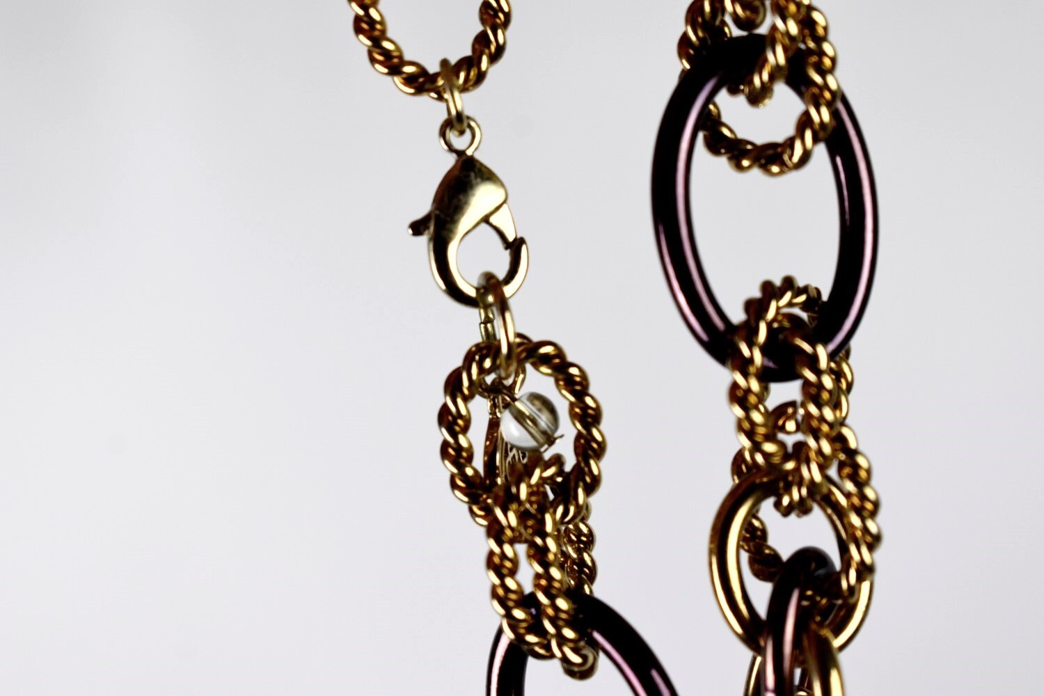 Bill Blass Vintage Bracelet Dark Brown and Gold Tone Twisted Oval Loop Chain