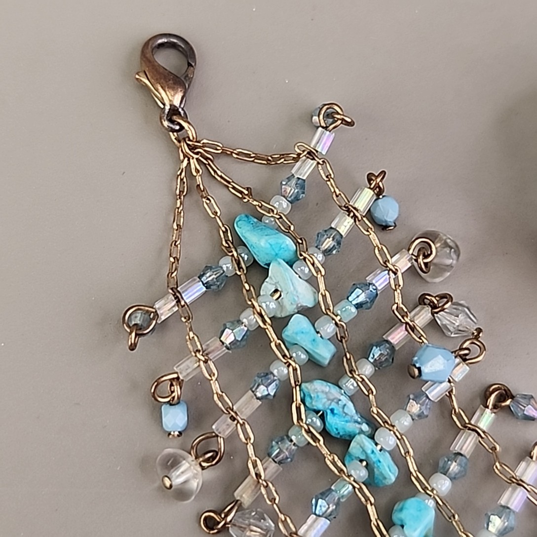 Bracelet Stretch Ring Pierced Drop Earrings Lot of 3 Blue Stone Beaded 6″