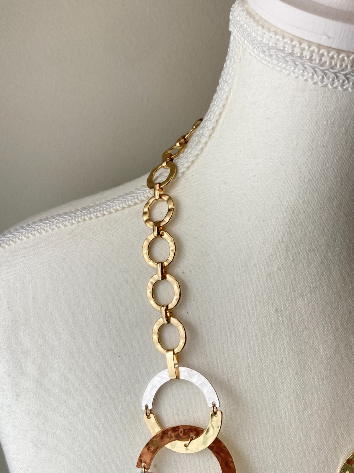 Brutalist Necklace Hammered Mixed Metal Circle Link Gold & Silver Tones Modern