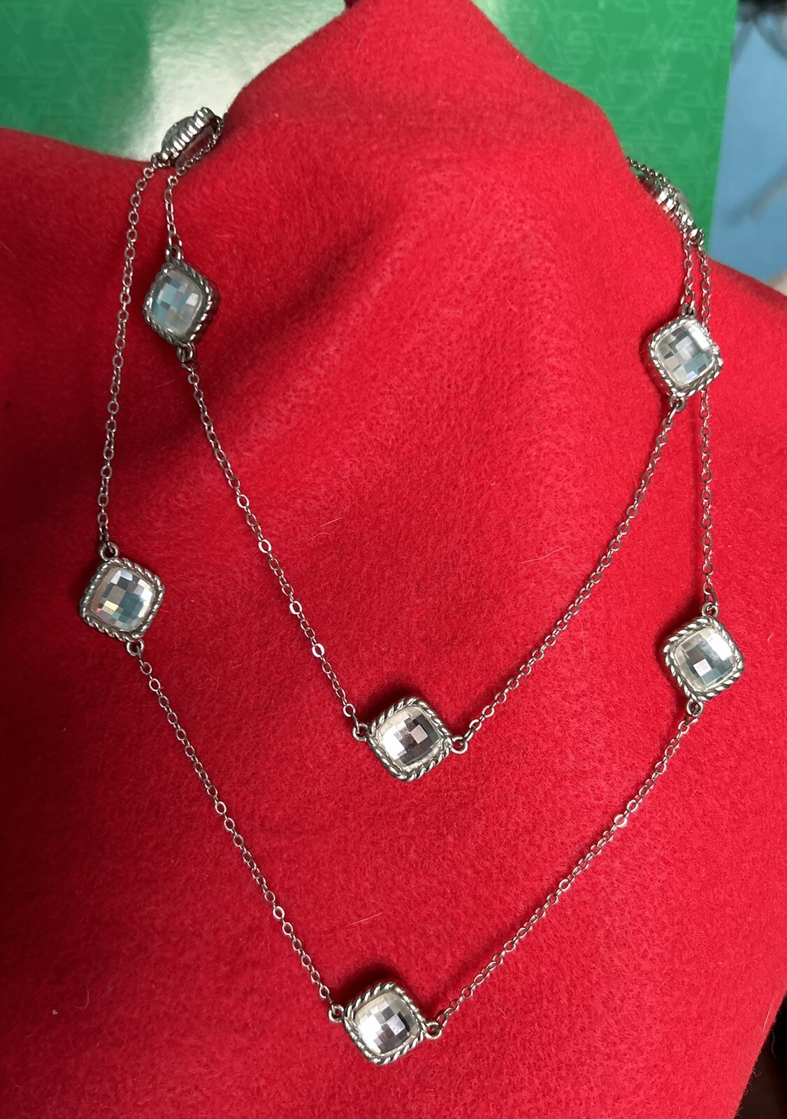 Silver tone ling clear crystal necklace. pre owned .~18 1/2 “ Long