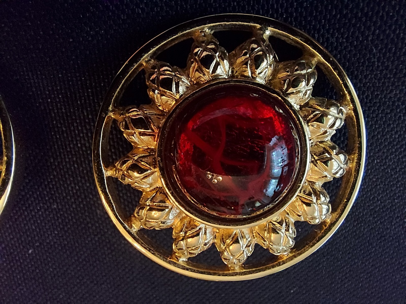 Fendi Red Ruby Glass Simulated Cabochon Sunflower Clip Earrings 1.25″ Dia EUC