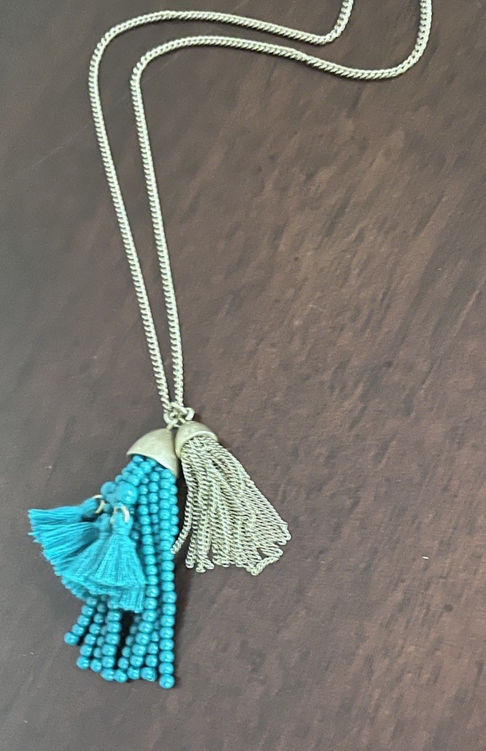 J Crew Teal Green Double Gold Tassel Front Seed Bead Beaded Chain Necklace NWT