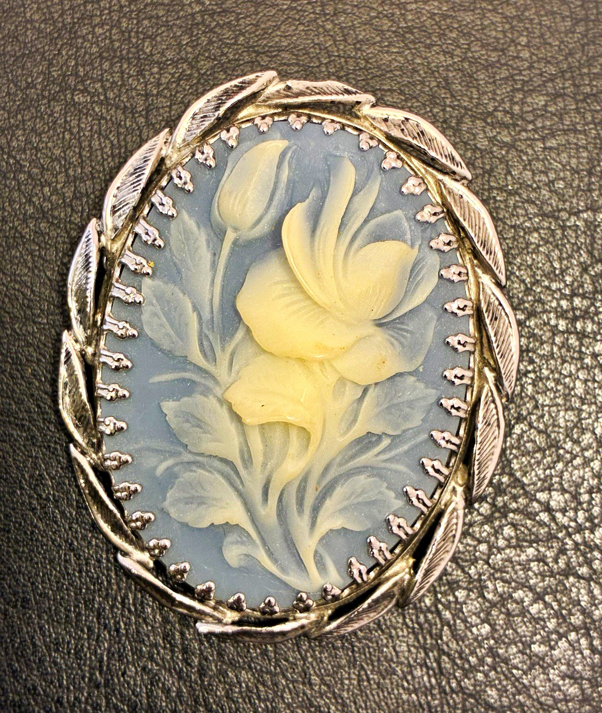 Vtg Whiting Davis 1960s Faux Blue Cameo Brooch 2” Molded Glass Rose Floral Pin