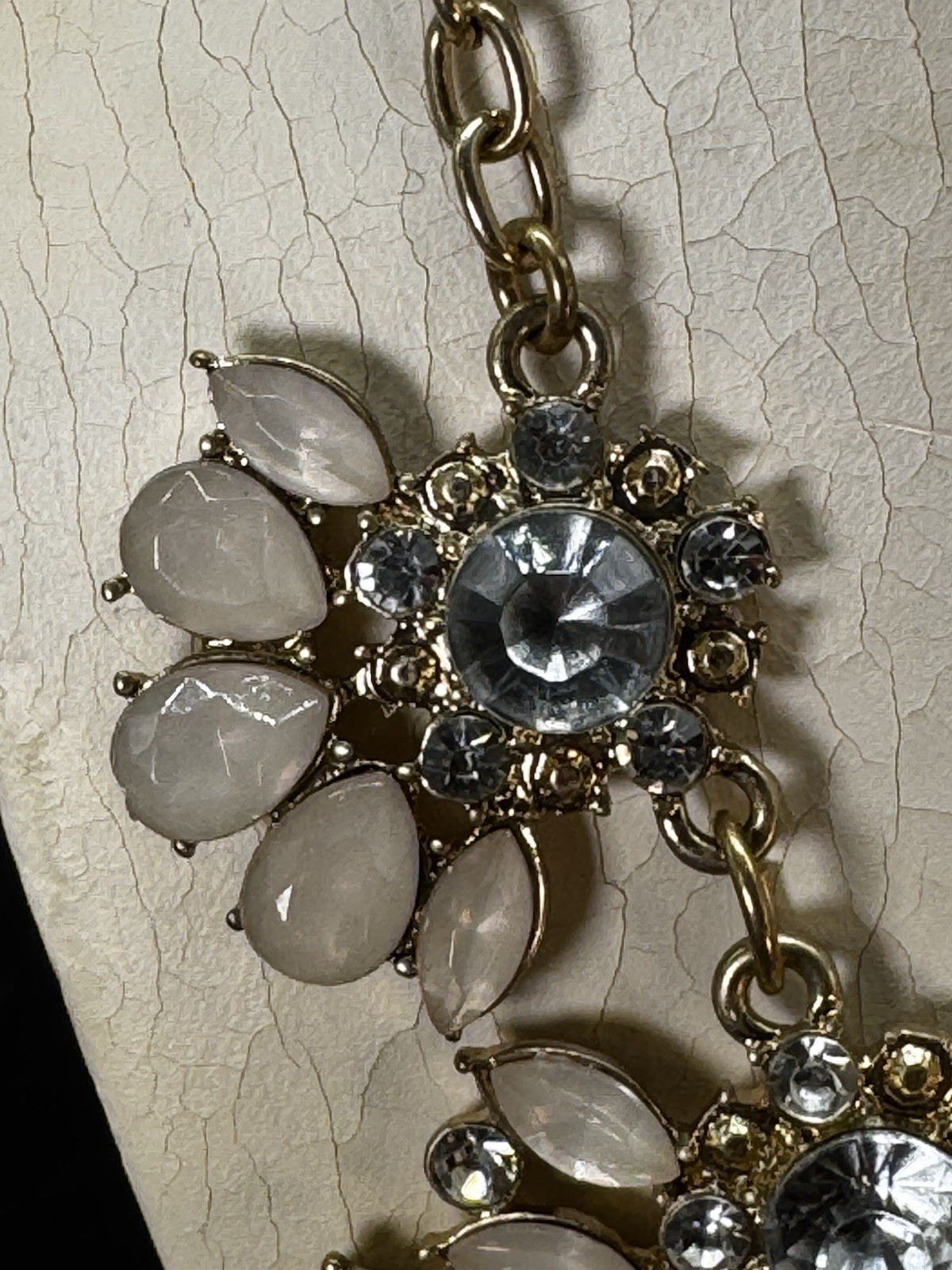 Dangle Bib Statement Necklace 18” + 3” Extender Gold Tone Pale Pink White Clear