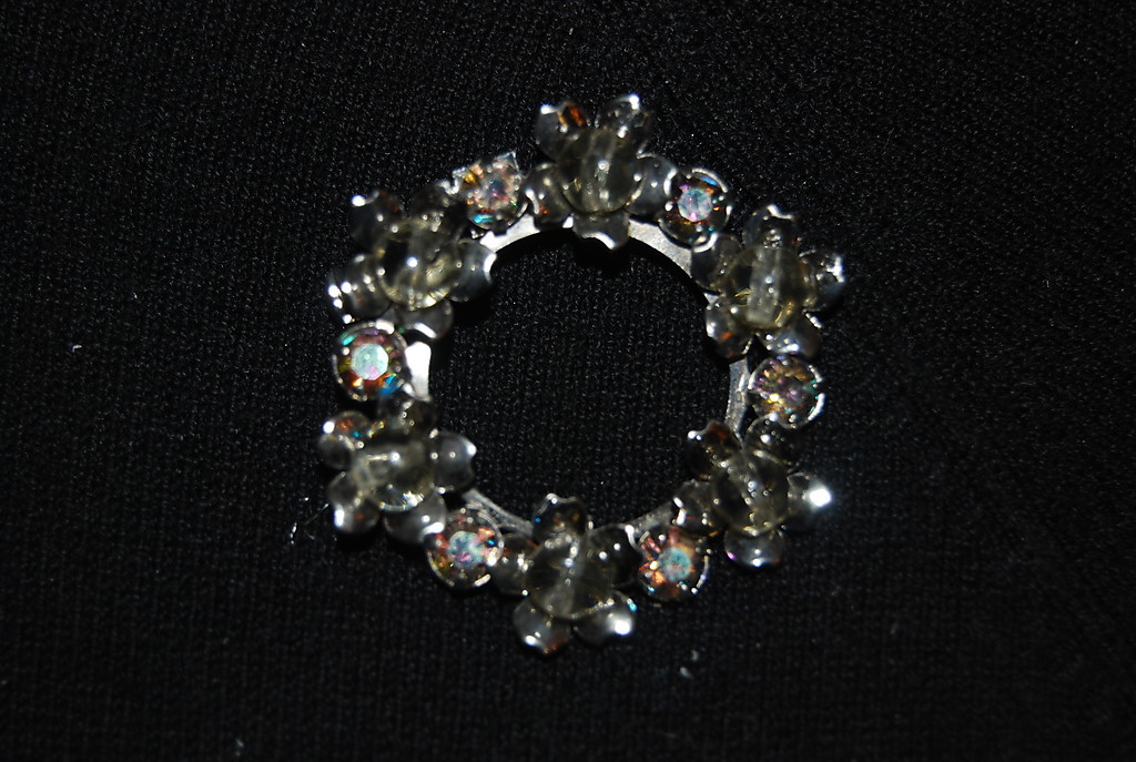 WONDERFUL VINTAGE SET OF THREE ASSORTED PINS OR BROOCHES AS PER PICTURES # M-021