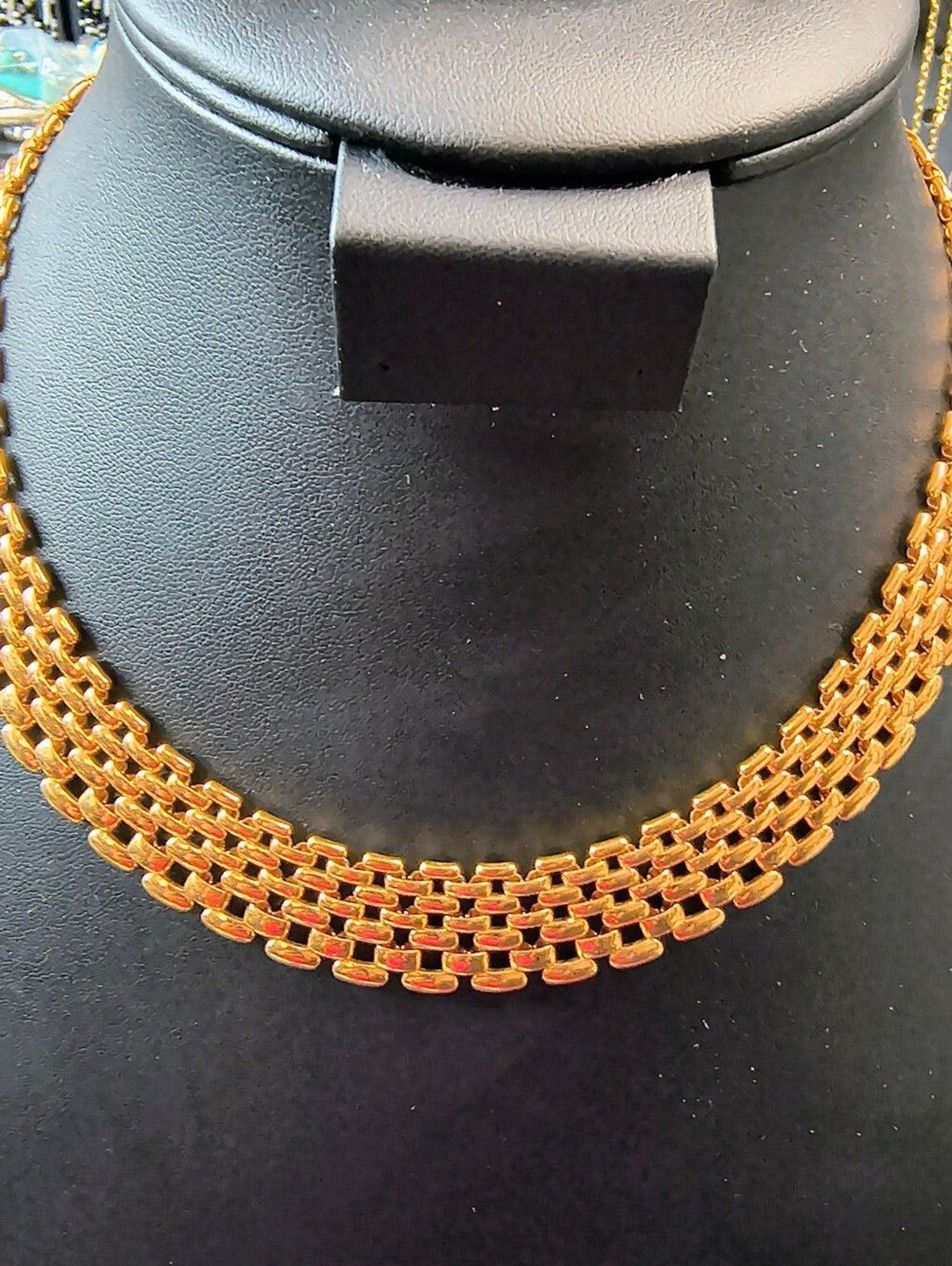 Vintage Napier Gold Tone Panther Link Cleopatra Collar Necklace Signed 16″