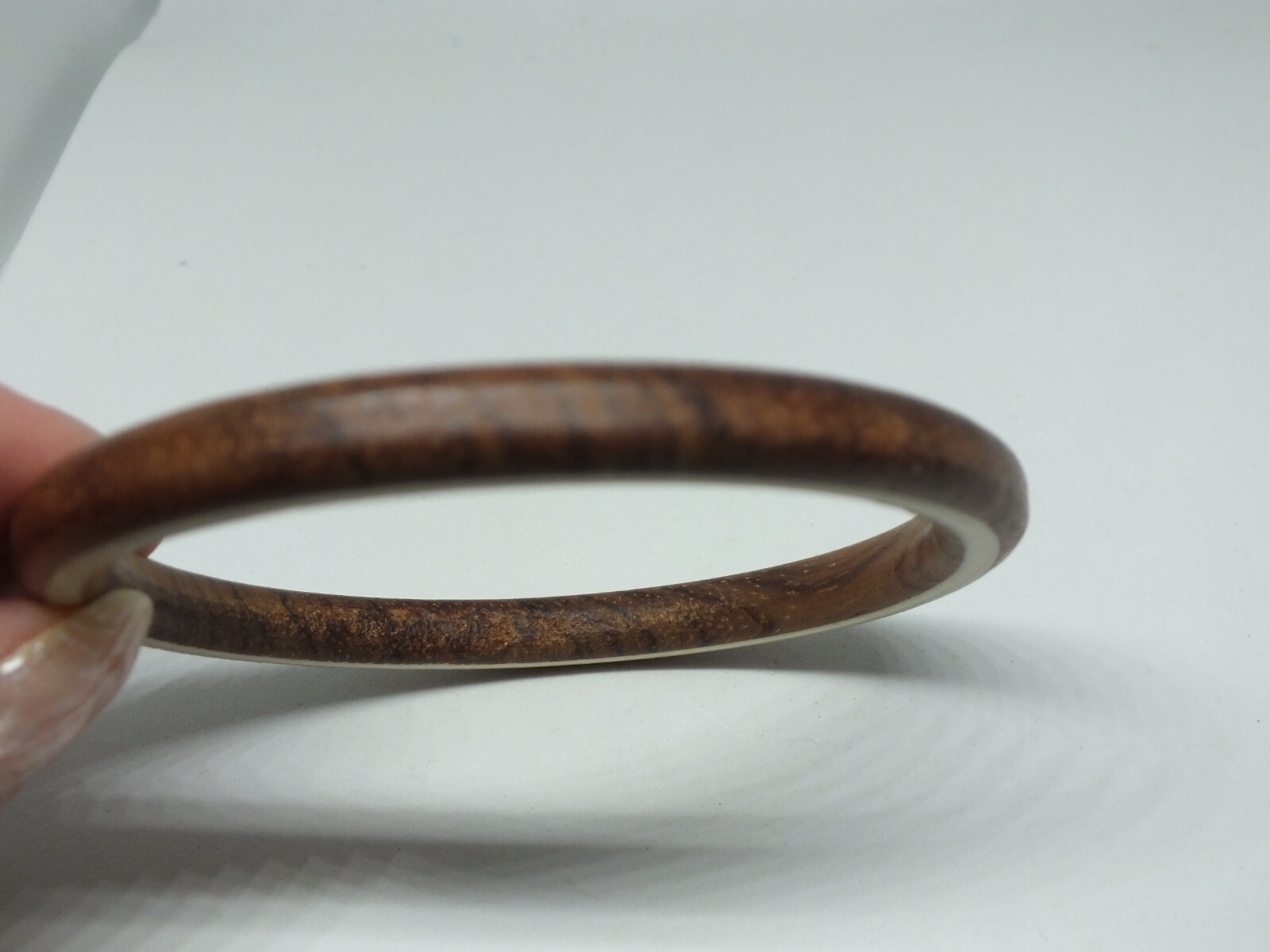 Beautiful Bangle Bracelet Brown Wood Look Cream Center 1/4 x 2 1/2″