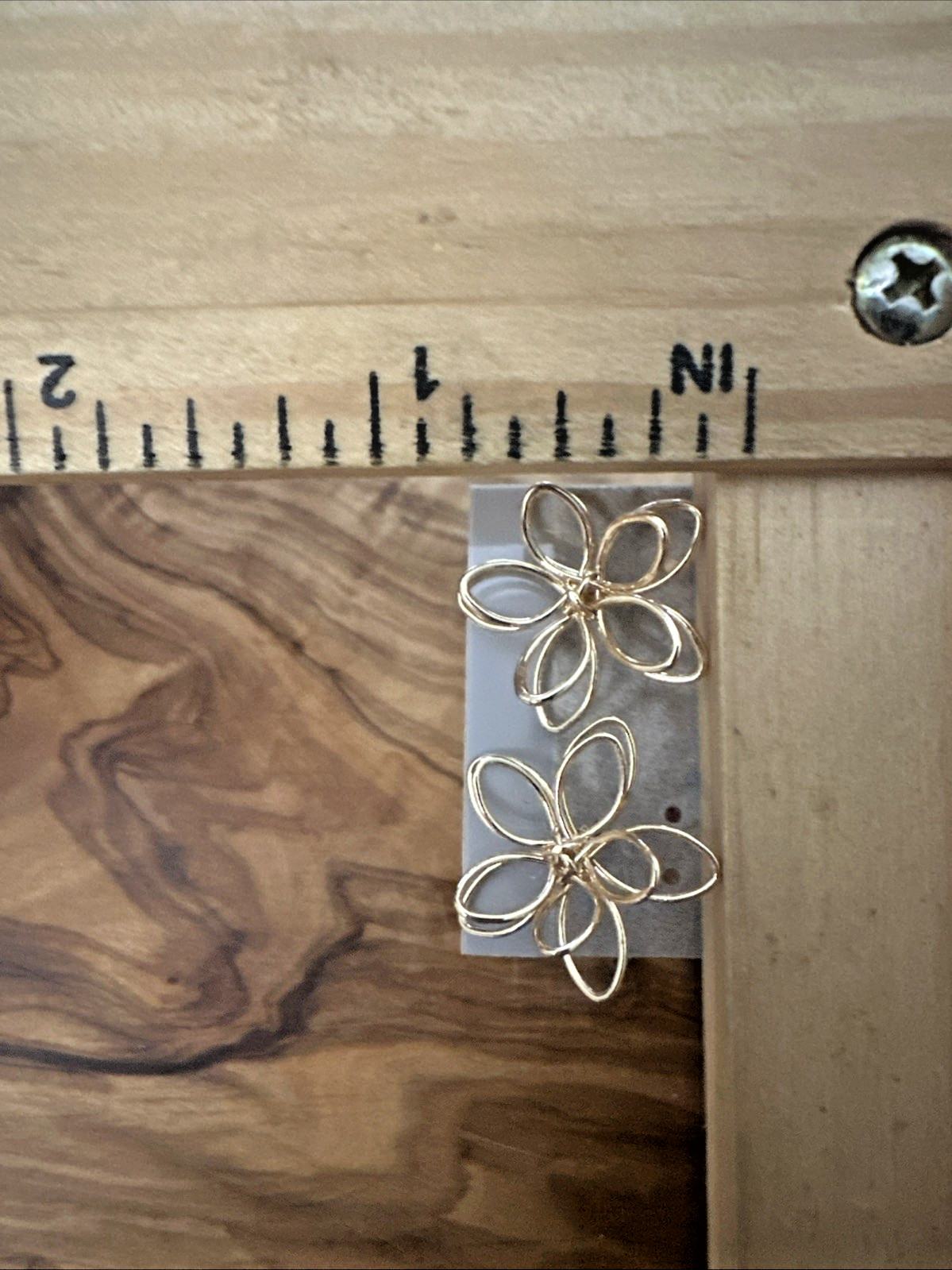 Lot Of 8 Pairs Flower Stud Earrings Mixed Variety Gorgeous!