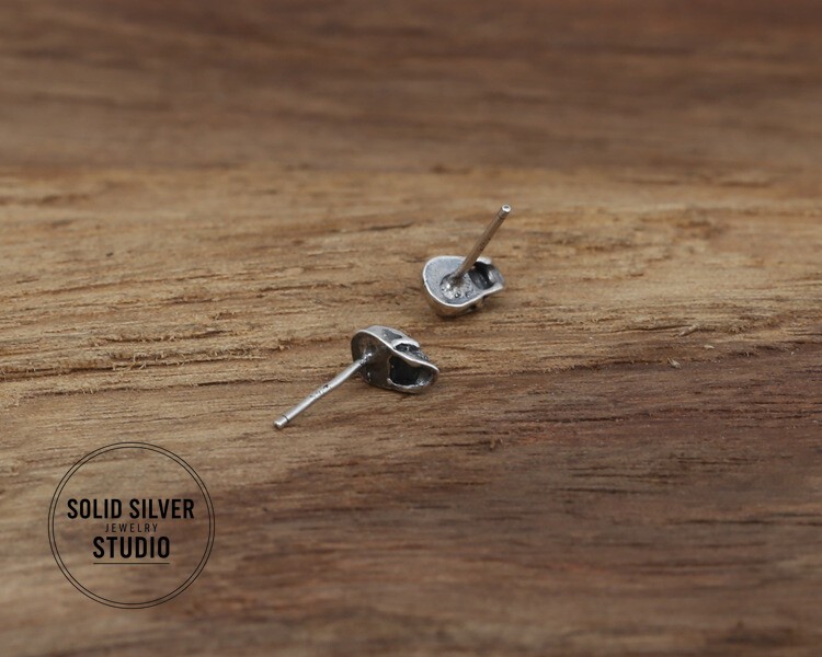 Real Soild S925 Silver Gothic Style Skeleton Earring Small Skull Studs