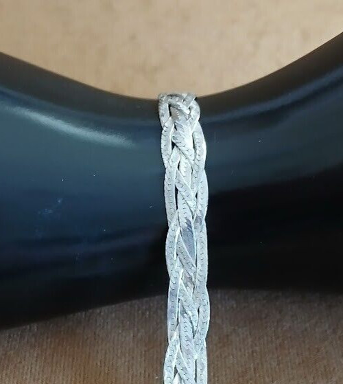 Sterling Silver ~ Woven Herringbone Bracelet Made In Italy ~ 7.5″ x 3/8″ ~ 7.0g