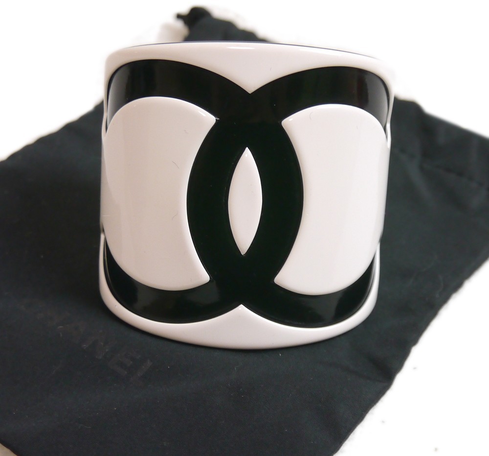 Authentic CHANEL Bracelet Coco Mark Jelly/Plastic #12126