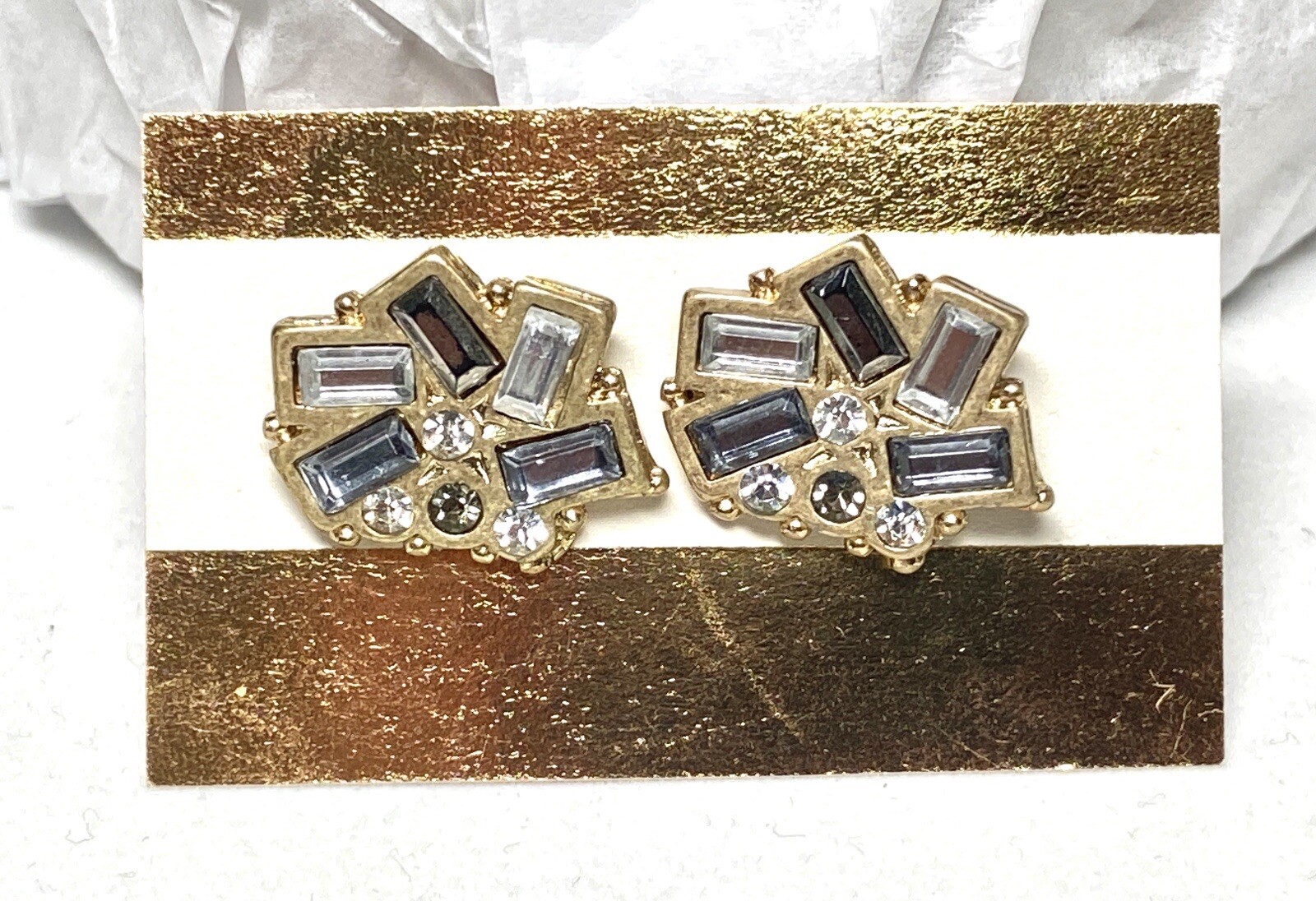 Matte Gold Tone Cluster Setting Stud Earrings Clear Gray Baguette Rounds
