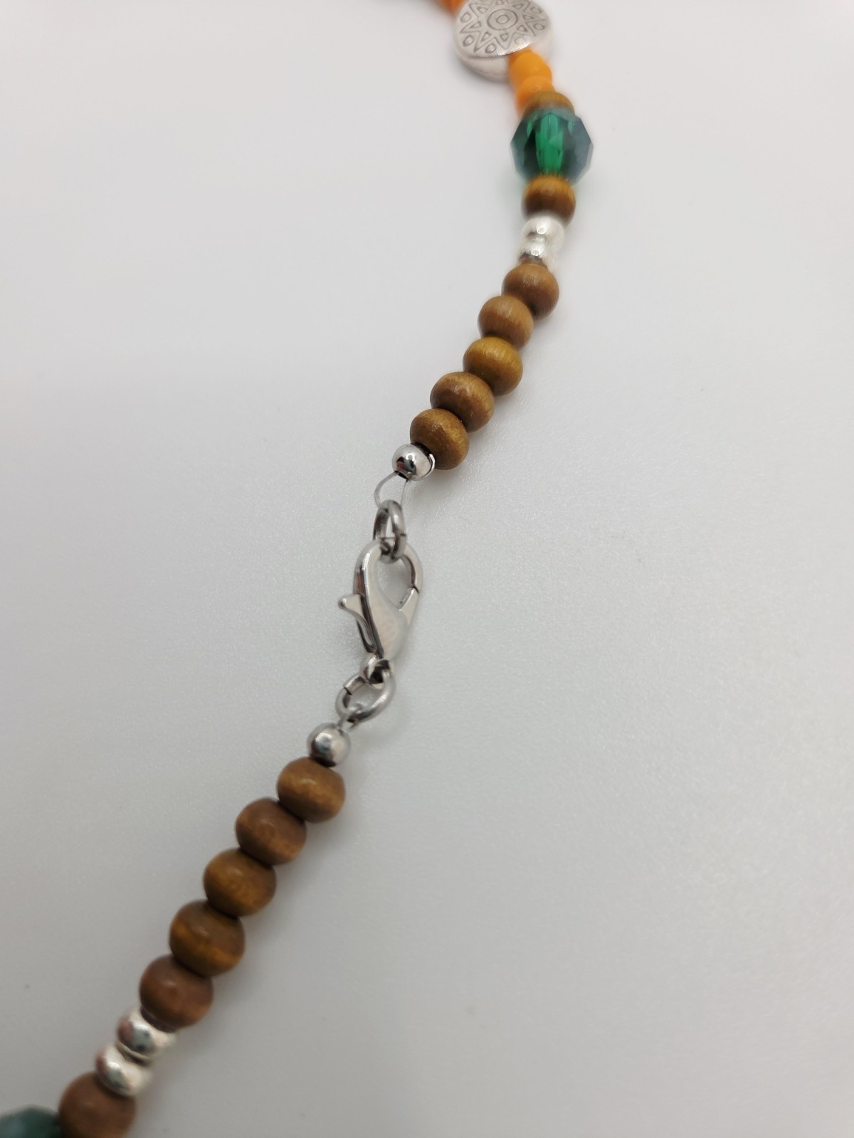 Beaded Necklace Wood Glass Beads Bohemian 18 Inches Lobster Clasp Green Red Boho