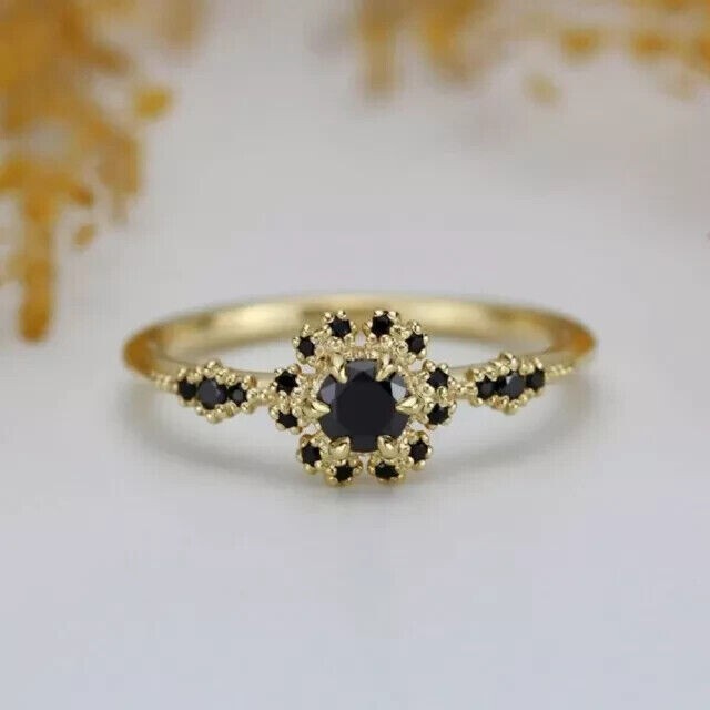 2.00Ct Round Cut Simulated Diamond Womens 925 Sterling Silver Anniversary Ring