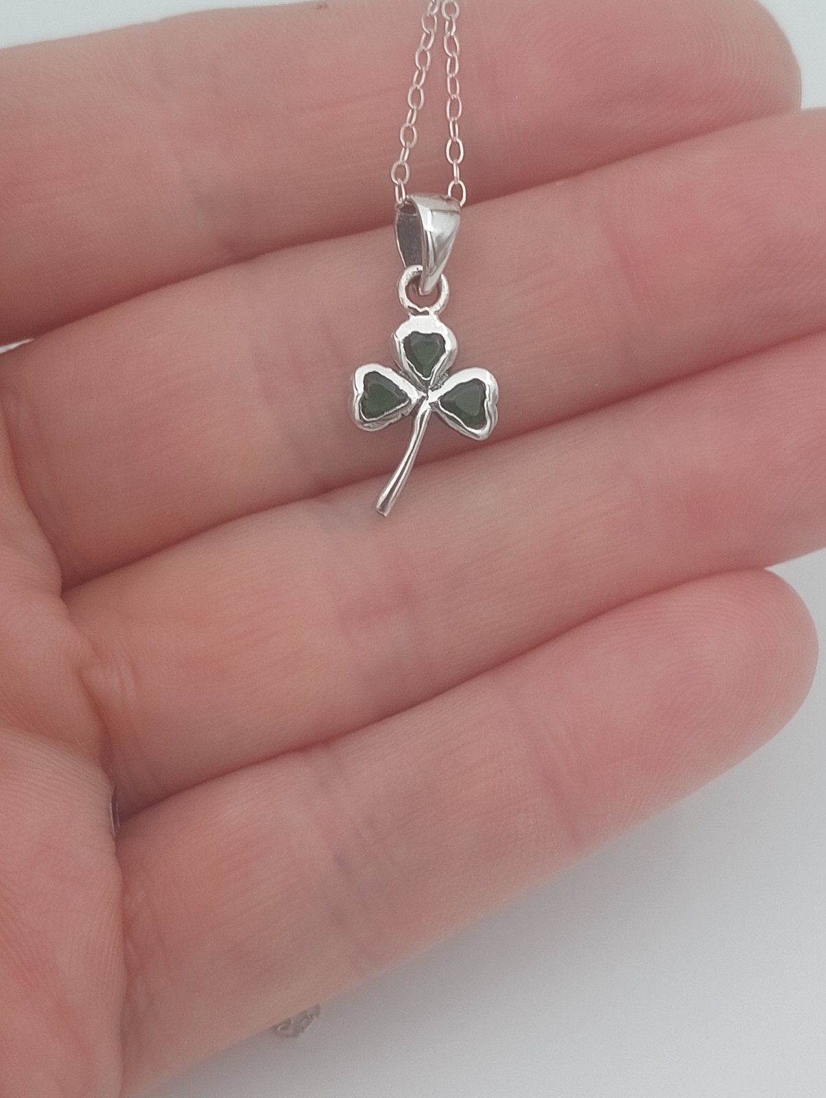 SHAMROCK Necklace Irish CLOVER Pendant Green cz Celtic STERLING SILVER .925 18″