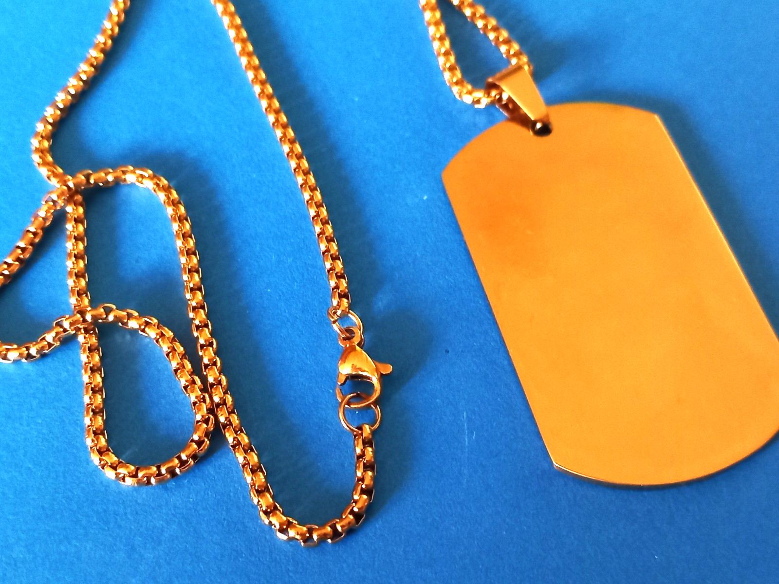ARVYDAS SABONIS #11 BASKETBALL LITHUANIA NECKLACE and PENDANT SHINY GOLD TONE