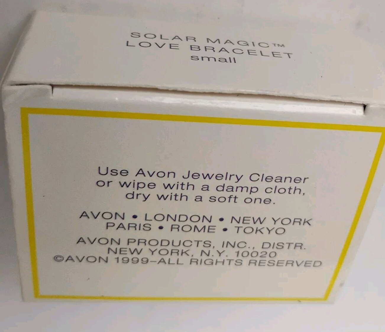 1999 Avon Solar Magic LOVE Bracelet Gold Tone Changes Color NIB VHTF Rare
