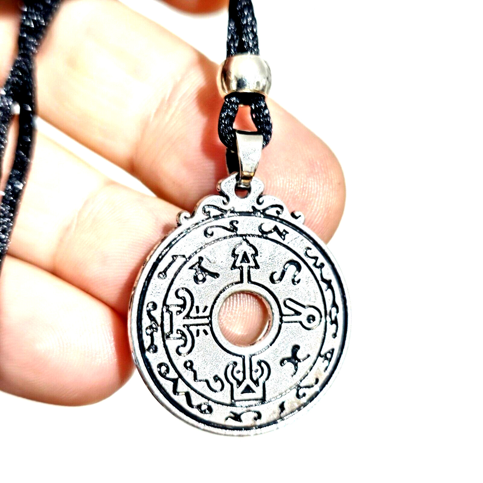 Healers Talisman Pendant Black Pullet Necklace Amulet Grimoire Magic Jewellery