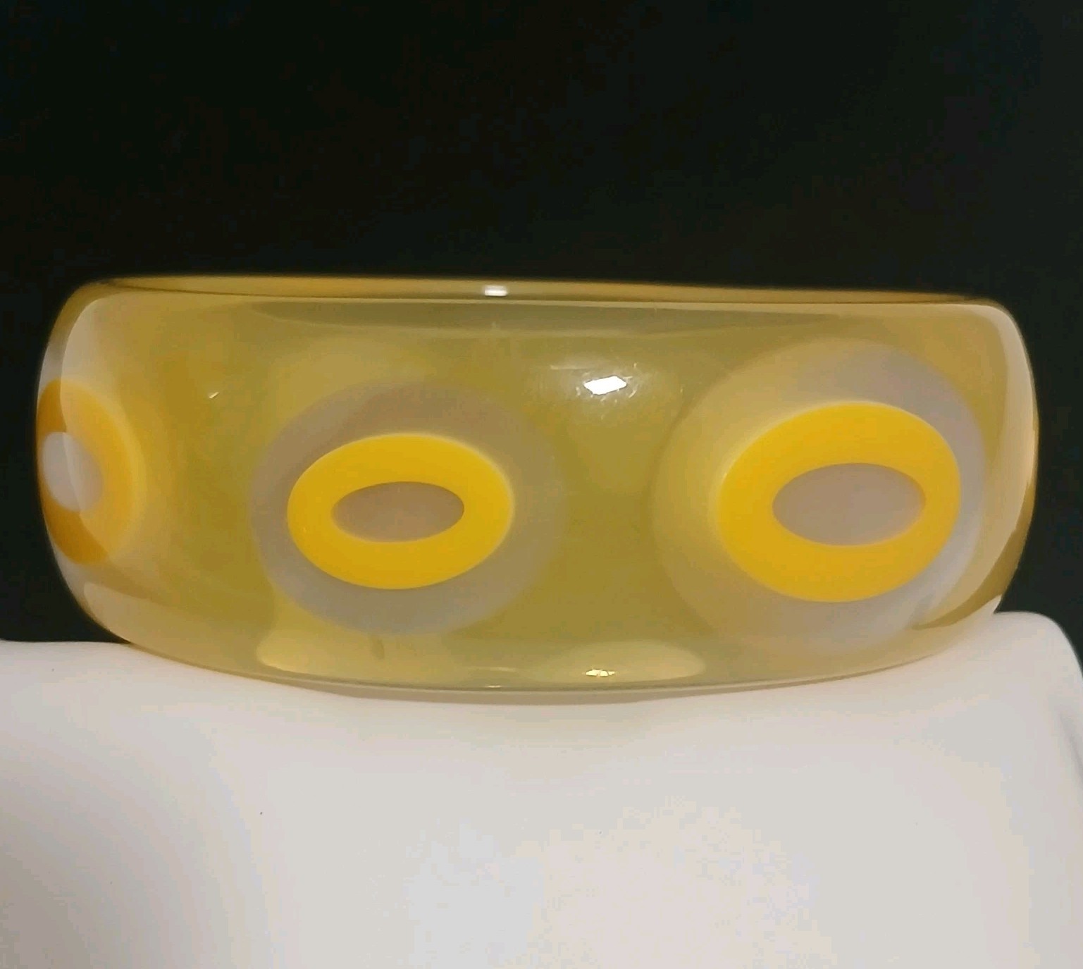 Yellow and White Bangle Bracelet Plastic Resin Wide Retro Chunky 8″