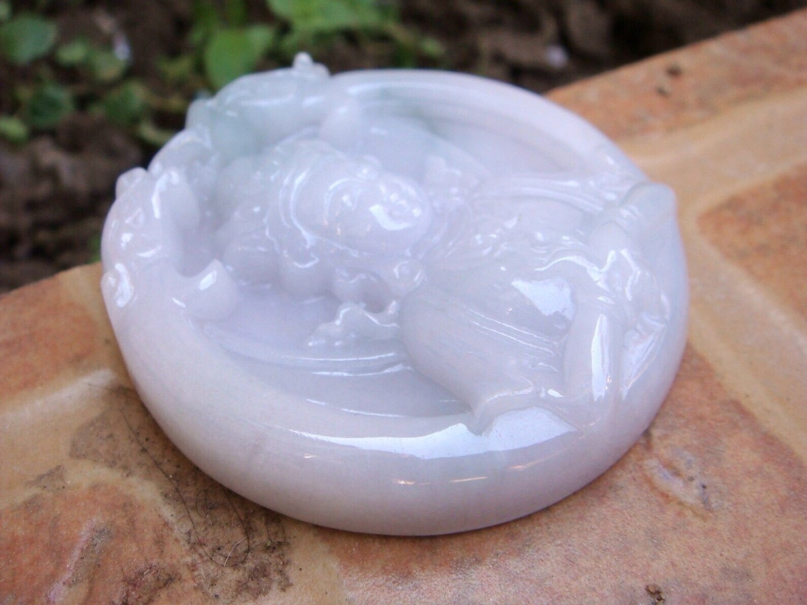 Certified Grade A Natural Fei cui 翡翠Jade jadeite Guanyin Kwanyin Dragon Pendant