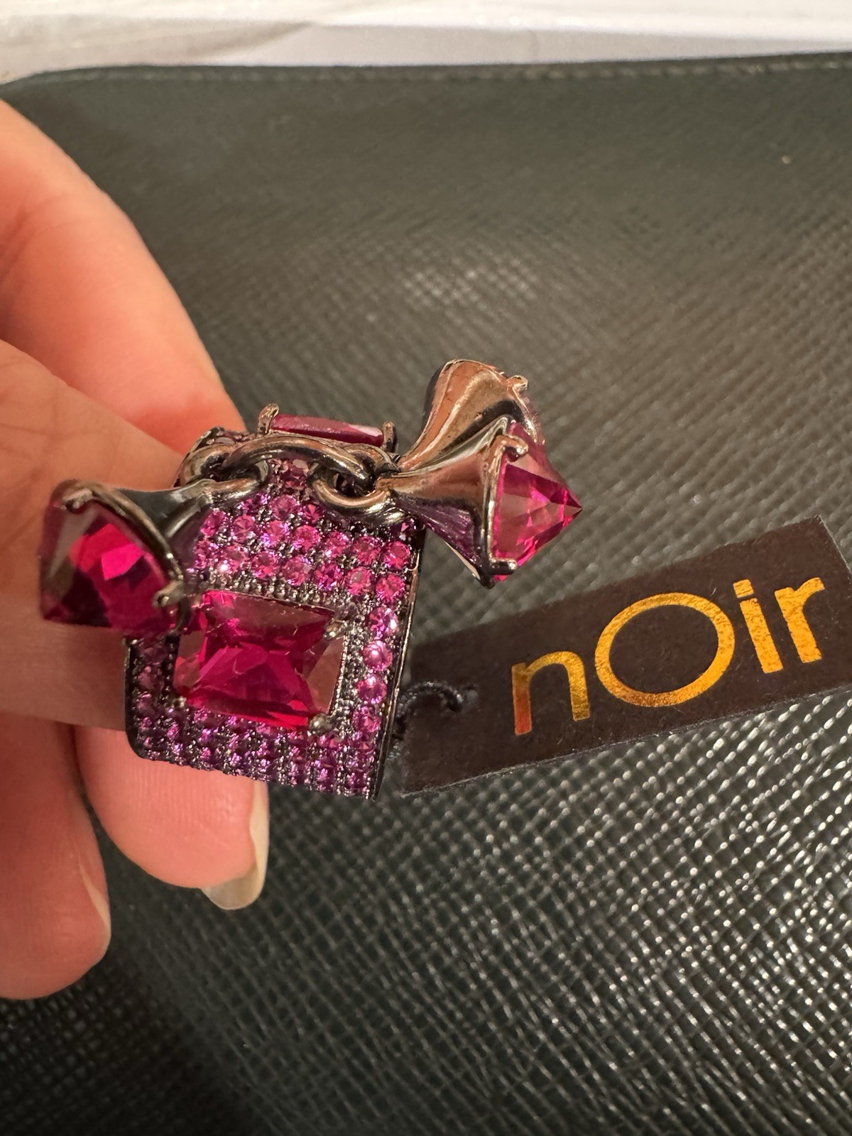 nOir Ring Black Hardware With Red And Pink Rhinestones NWT Size 7