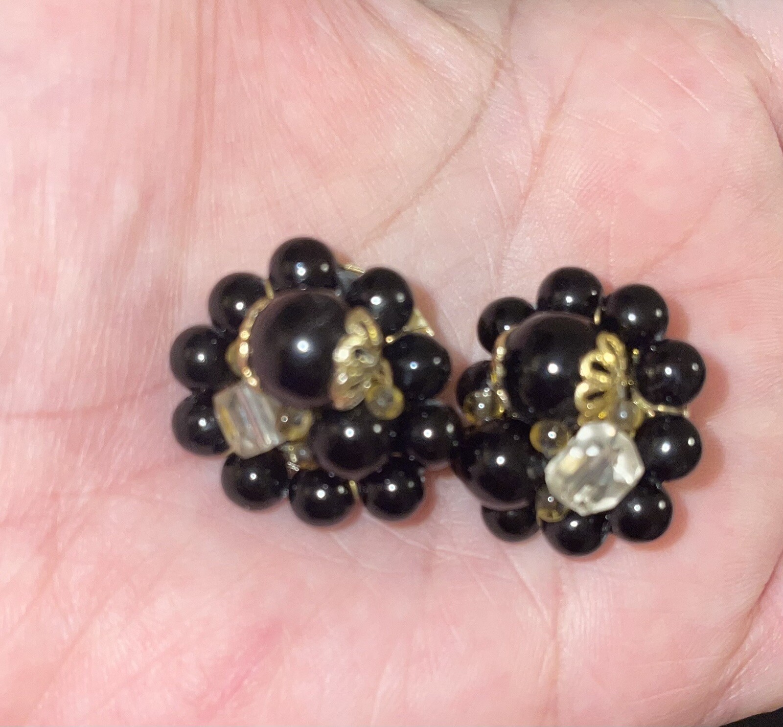 Black Cluster Clip On Earrings Faceted Beads W/one Clear, Gold Tone .5″ Vtg.