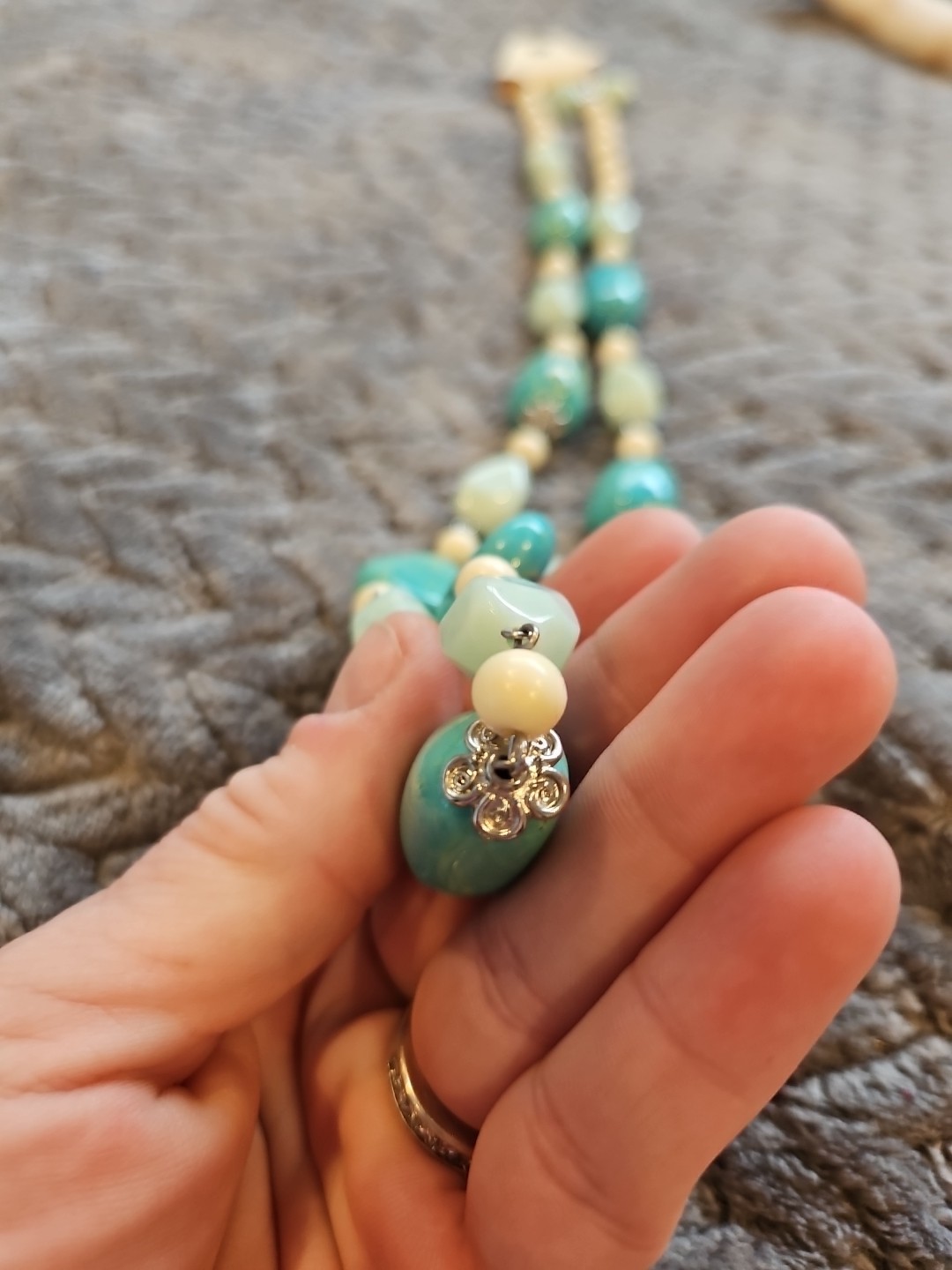 Andante Lead Free Necklace & Earrings Set NEW Turquoise & White / Silvertone