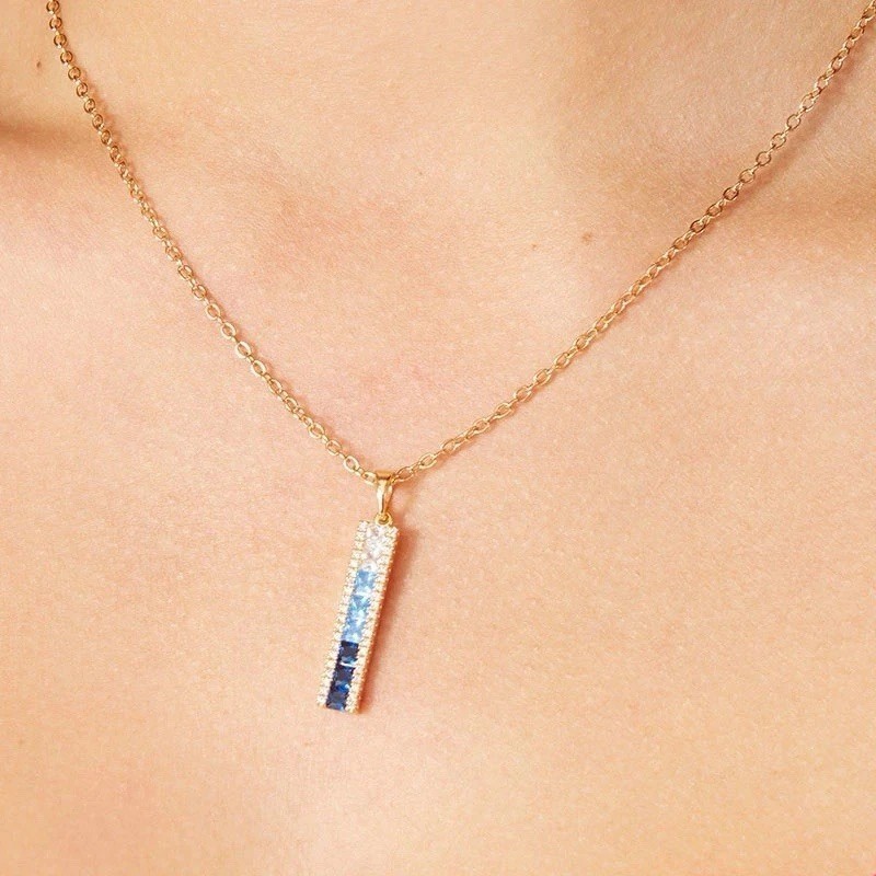 Vince Camuto Blue Ombre CZ Pendant Necklace Brand New MSRP $68