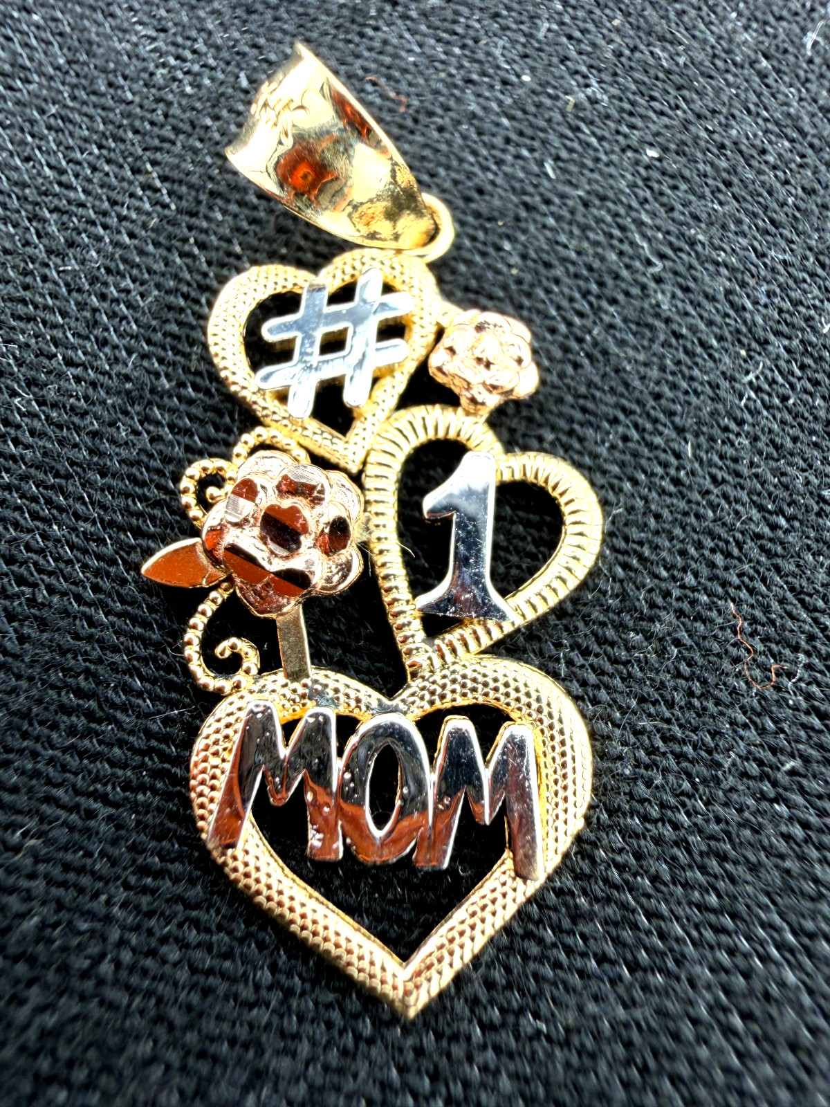 #1 Mom Tri Color Pendant in 14 K Gold